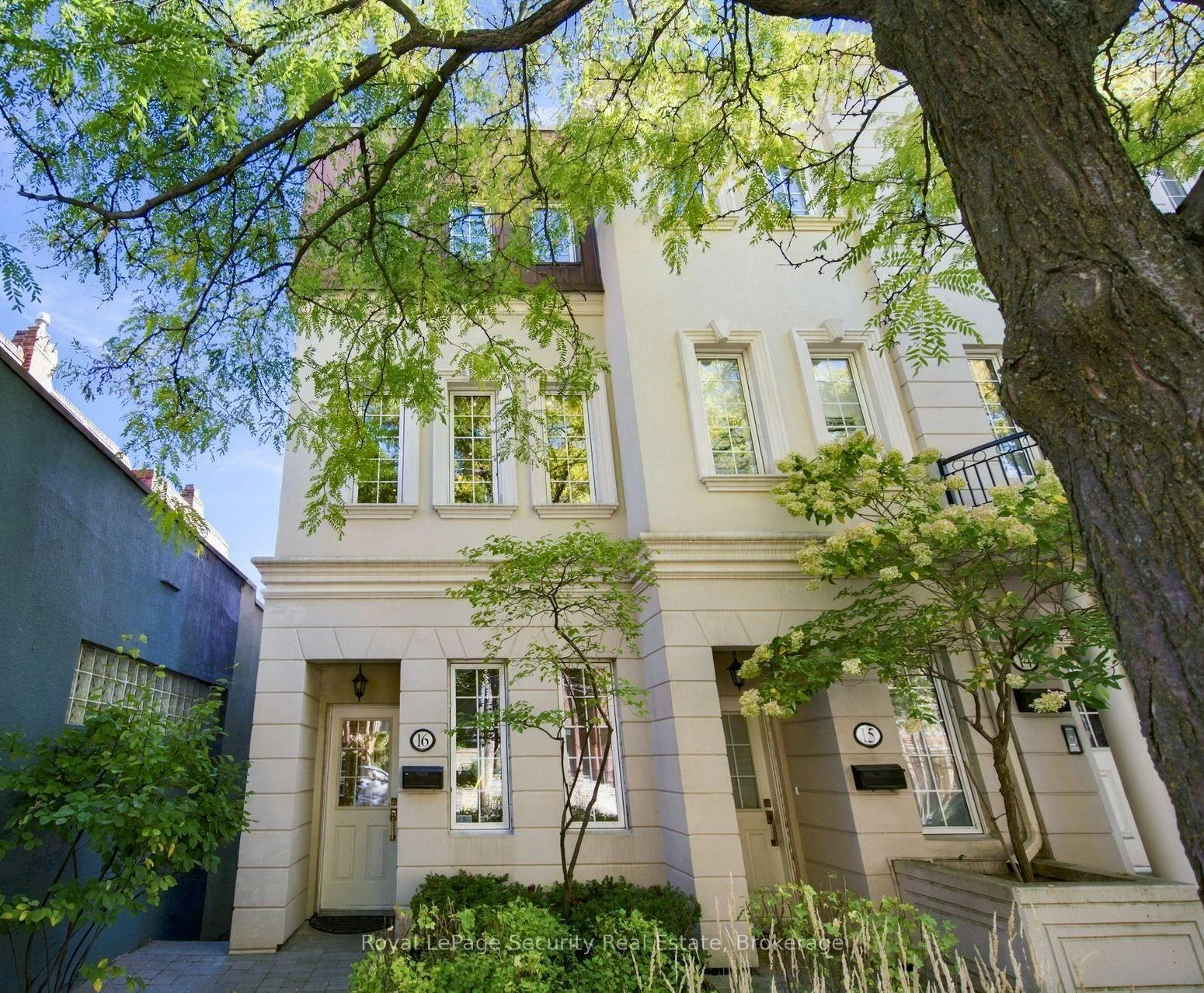 Photo 9 of Unit 16, 645 Davenport Road, Toronto, Casa Loma — HOMEH