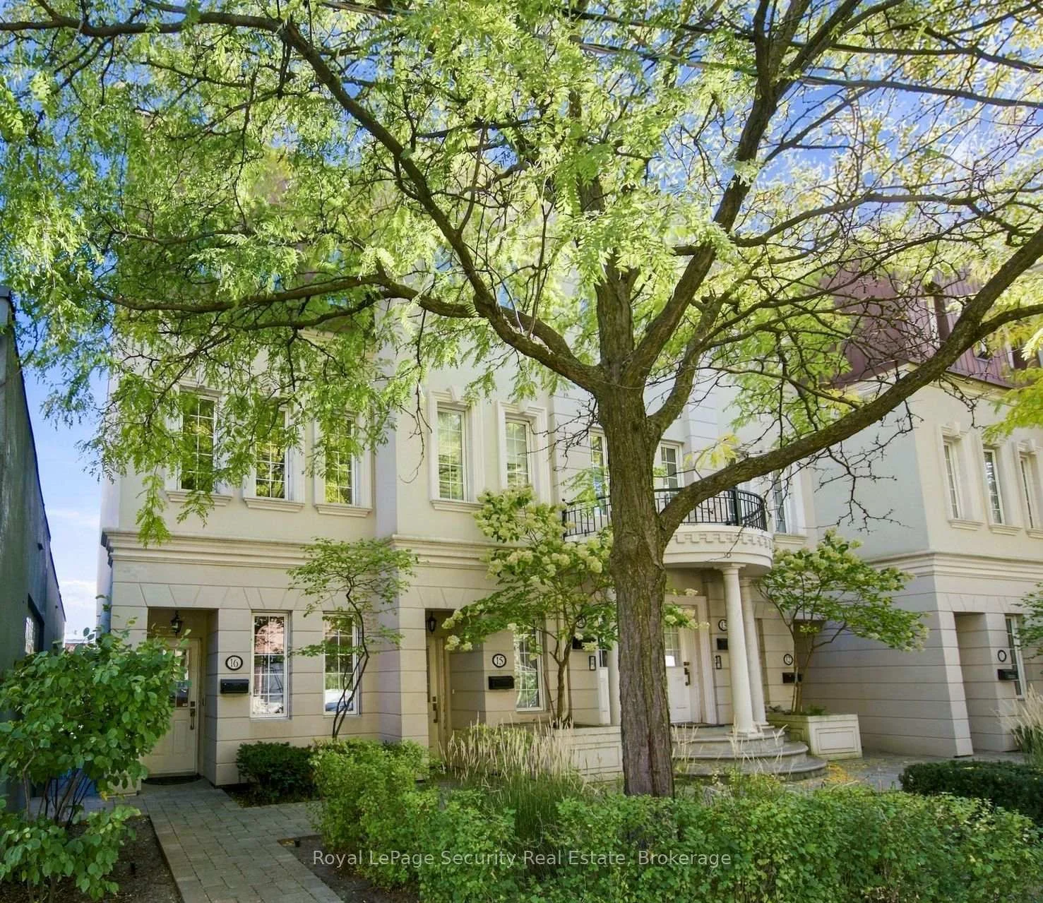 Photo 15 of Unit 16, 645 Davenport Road, Toronto, Casa Loma — HOMEH