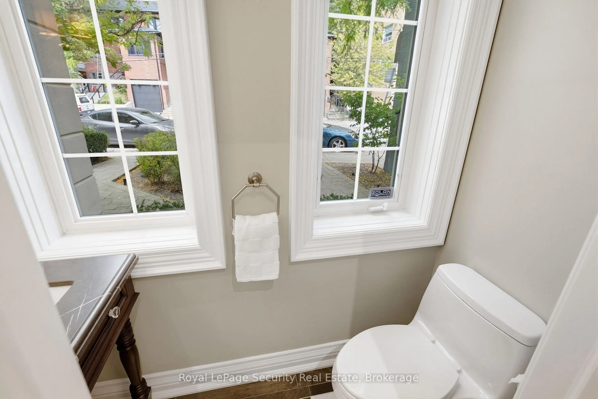 Photo 31 of Unit 16, 645 Davenport Road, Toronto, Casa Loma — HOMEH