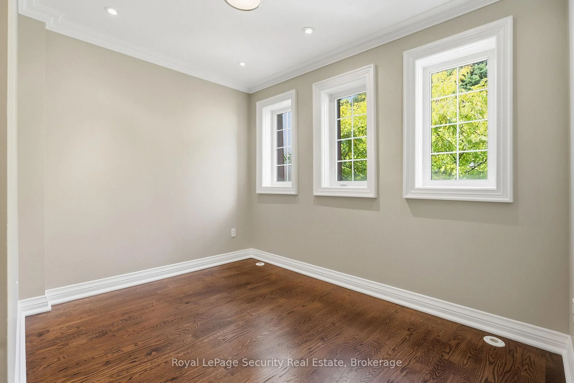 Photo 57 of Unit 16, 645 Davenport Road, Toronto, Casa Loma — HOMEH