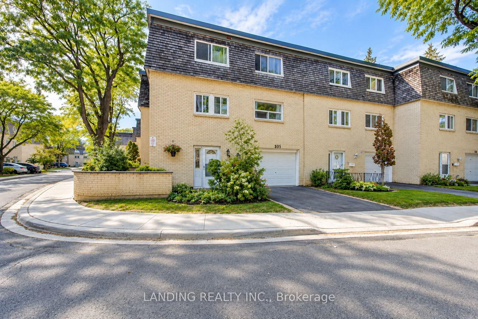 Photo of 105 Courville Coachway