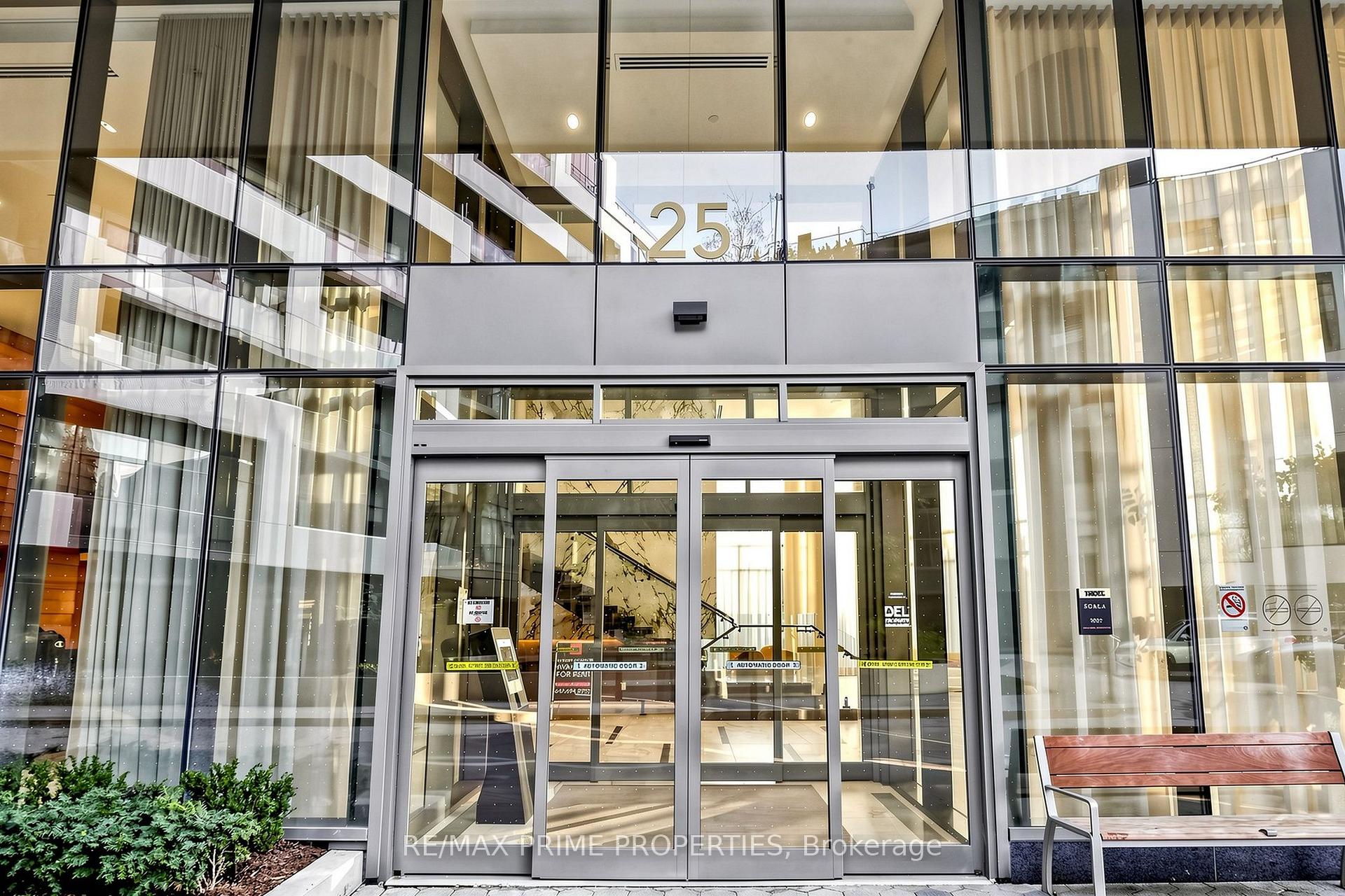 Photo 4 of Unit 19, 25 Adra Grado Way, North York, Bayview Village — HOMEH