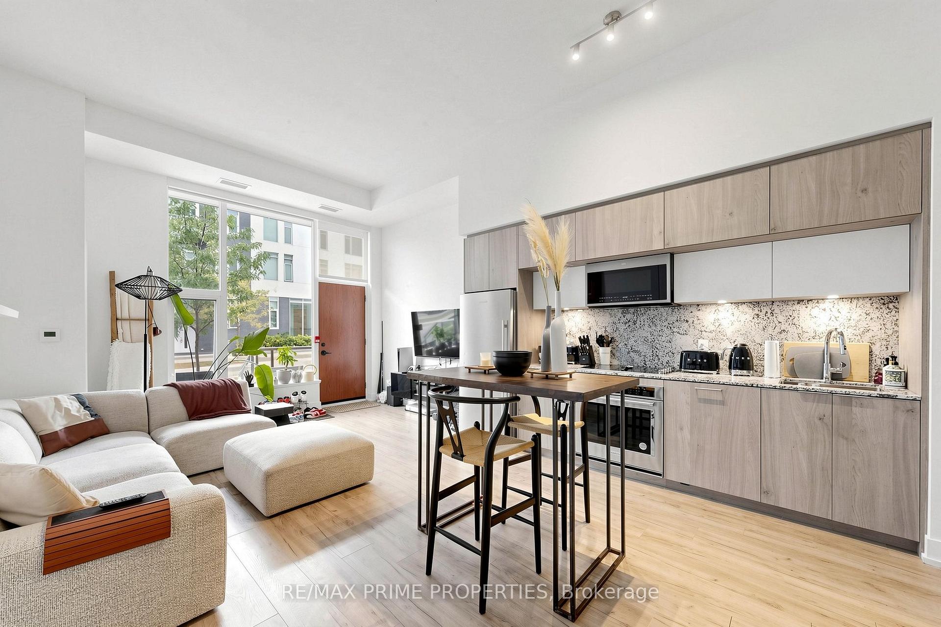 Photo 14 of Unit 19, 25 Adra Grado Way, North York, Bayview Village — HOMEH