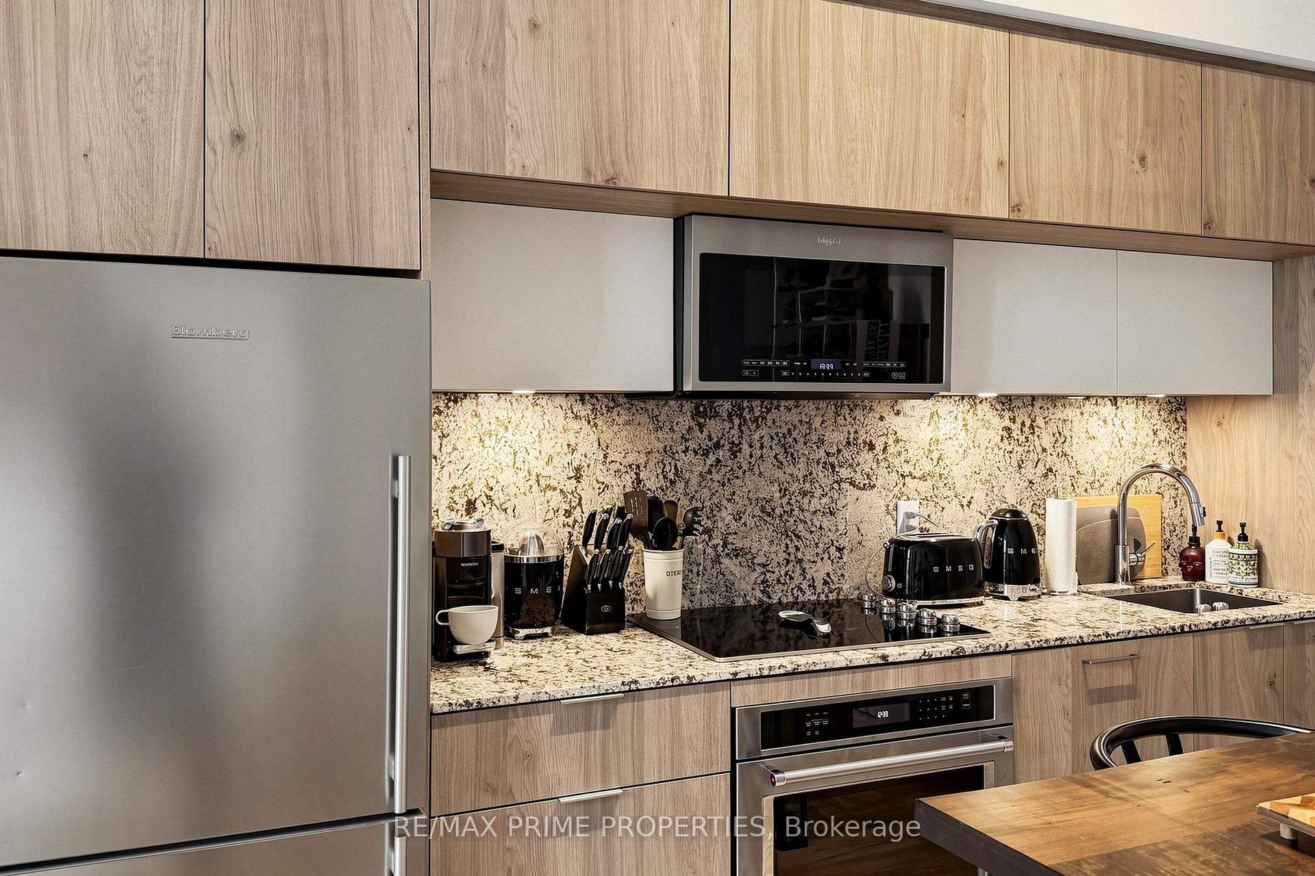 Photo 21 of Unit 19, 25 Adra Grado Way, North York, Bayview Village — HOMEH