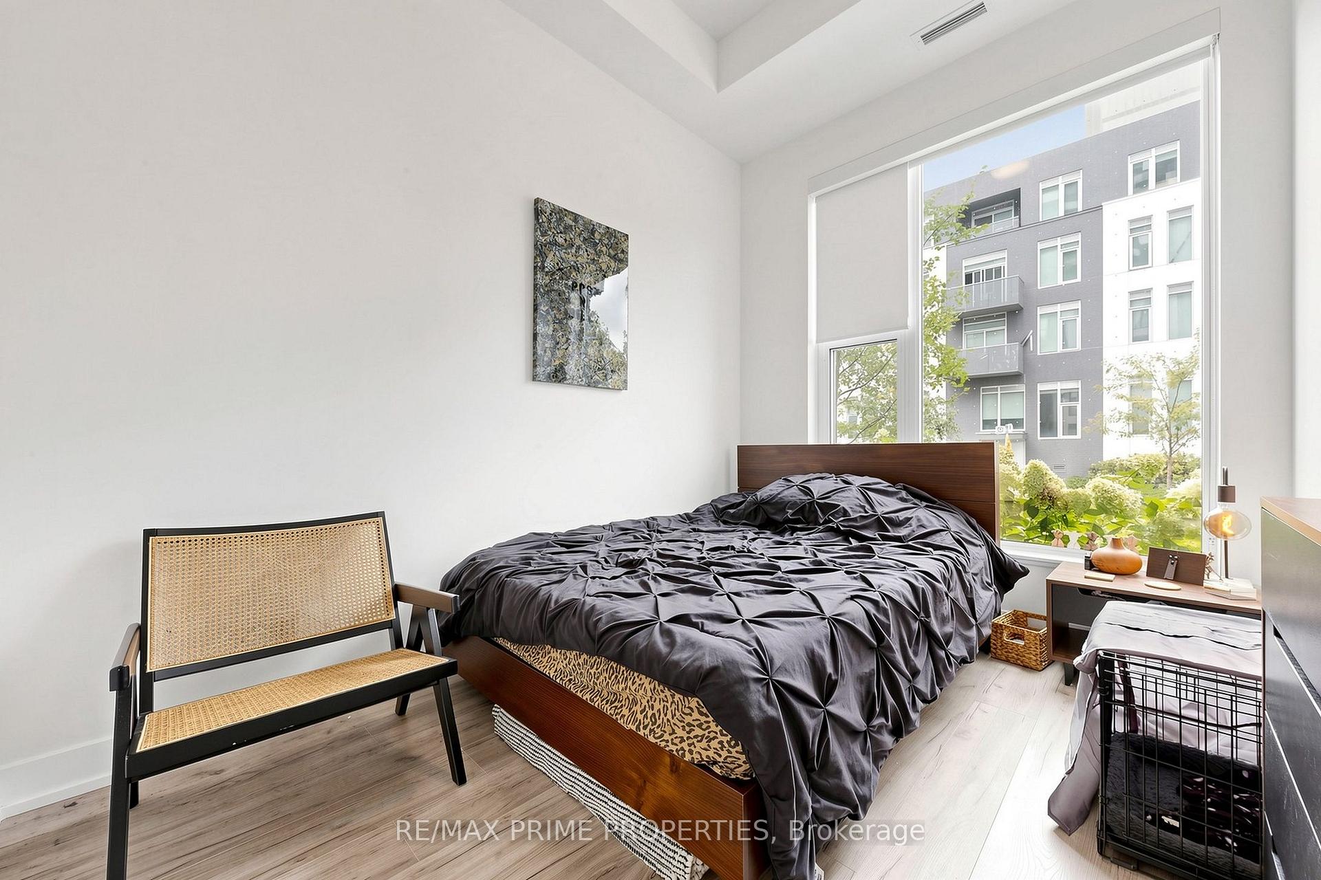 Photo 22 of Unit 19, 25 Adra Grado Way, North York, Bayview Village — HOMEH