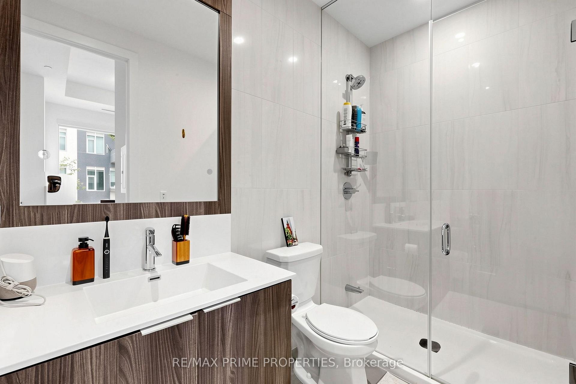 Photo 26 of Unit 19, 25 Adra Grado Way, North York, Bayview Village — HOMEH