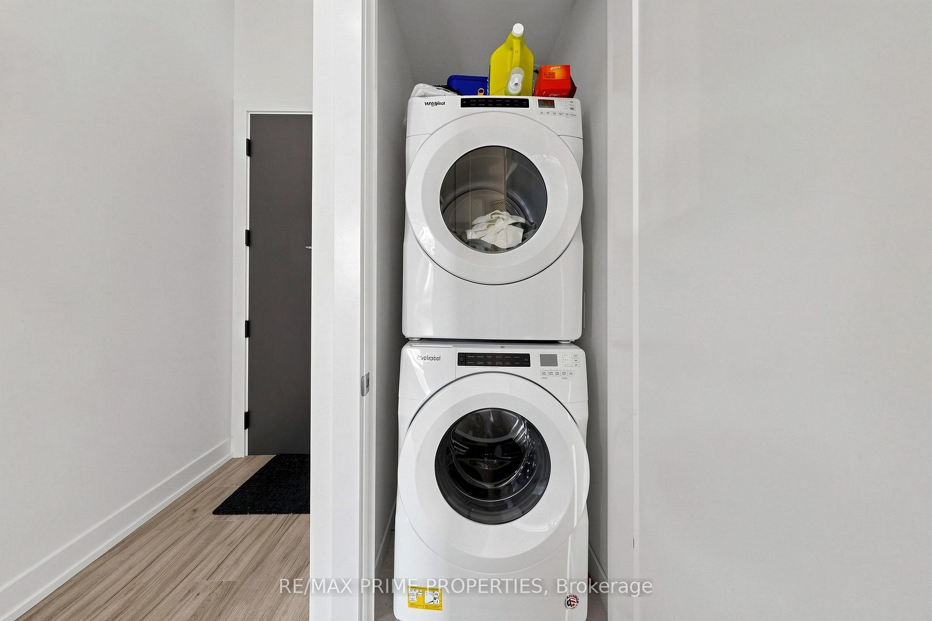 Photo 27 of Unit 19, 25 Adra Grado Way, North York, Bayview Village — HOMEH
