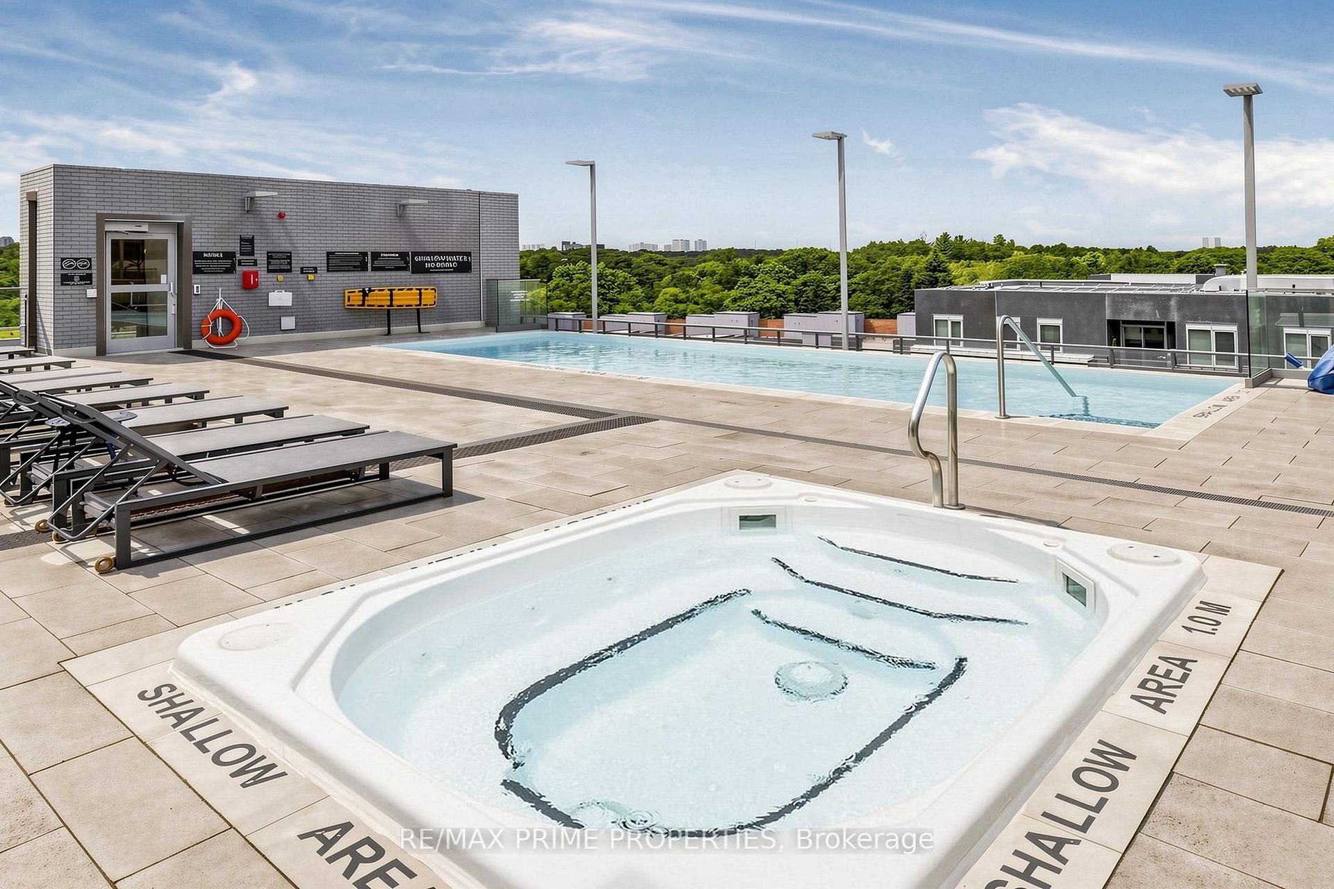 Photo 28 of Unit 19, 25 Adra Grado Way, North York, Bayview Village — HOMEH