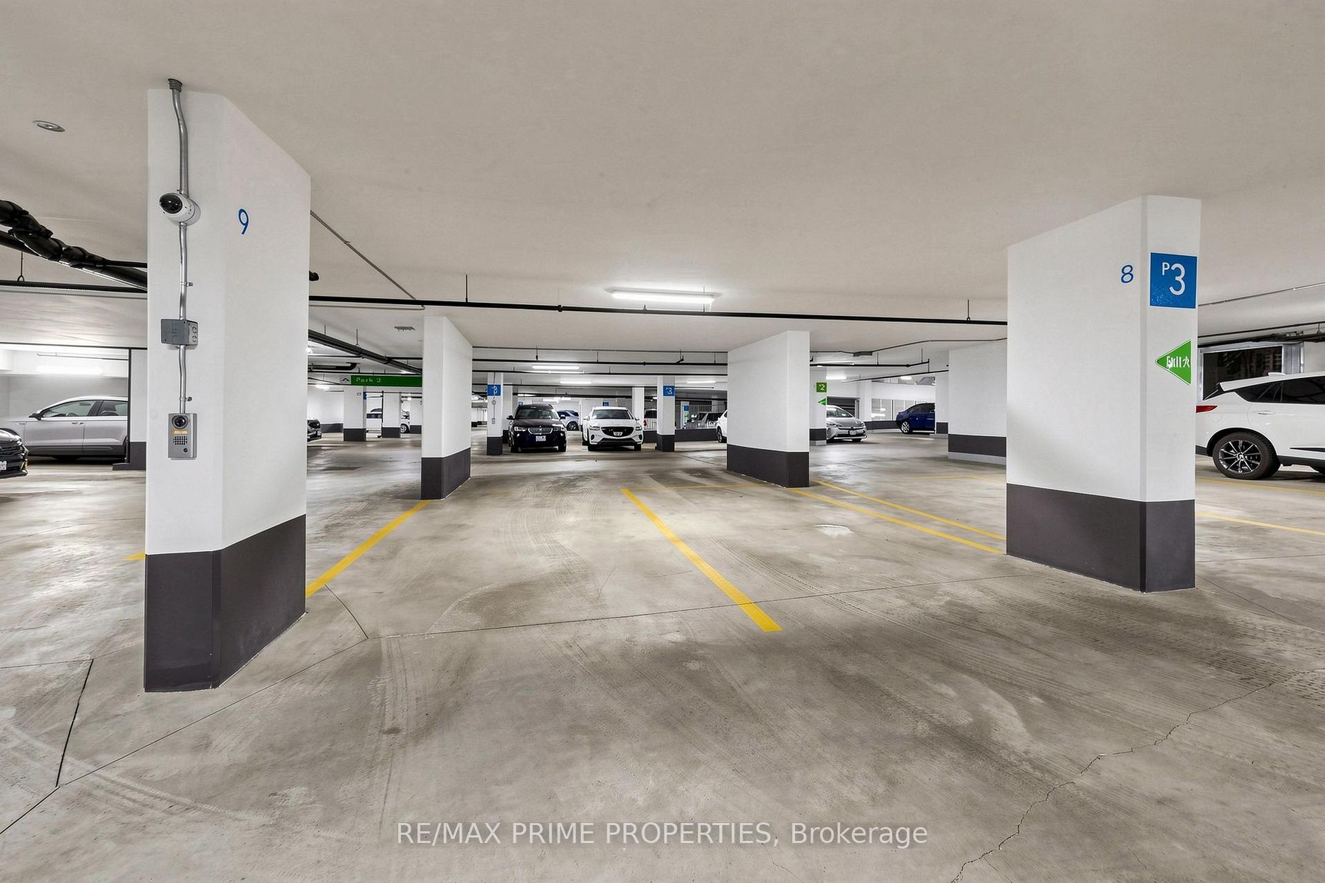 Photo 36 of Unit 19, 25 Adra Grado Way, North York, Bayview Village — HOMEH