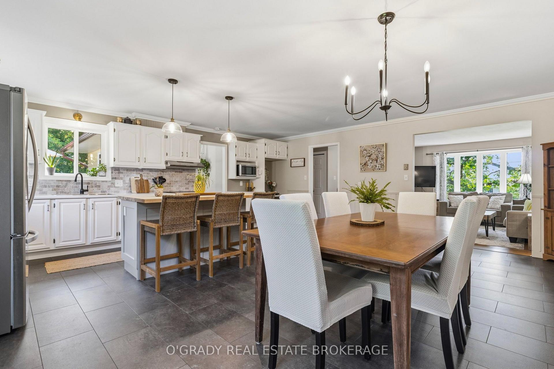 Photo 13 of 5217 Algonquin Road, Augusta, Augusta Twp — HOMEH