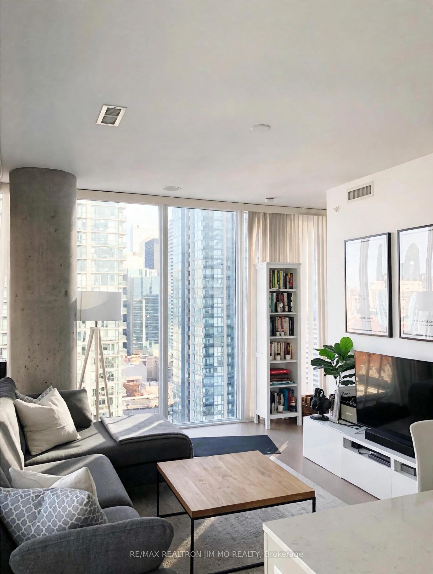 Photo 9 of Unit 2503, 101 Peter Street, Toronto, Waterfront Communities — HOMEH