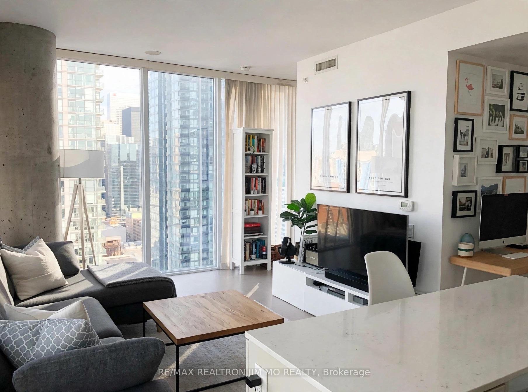 Photo 8 of Unit 2503, 101 Peter Street, Toronto, Waterfront Communities — HOMEH