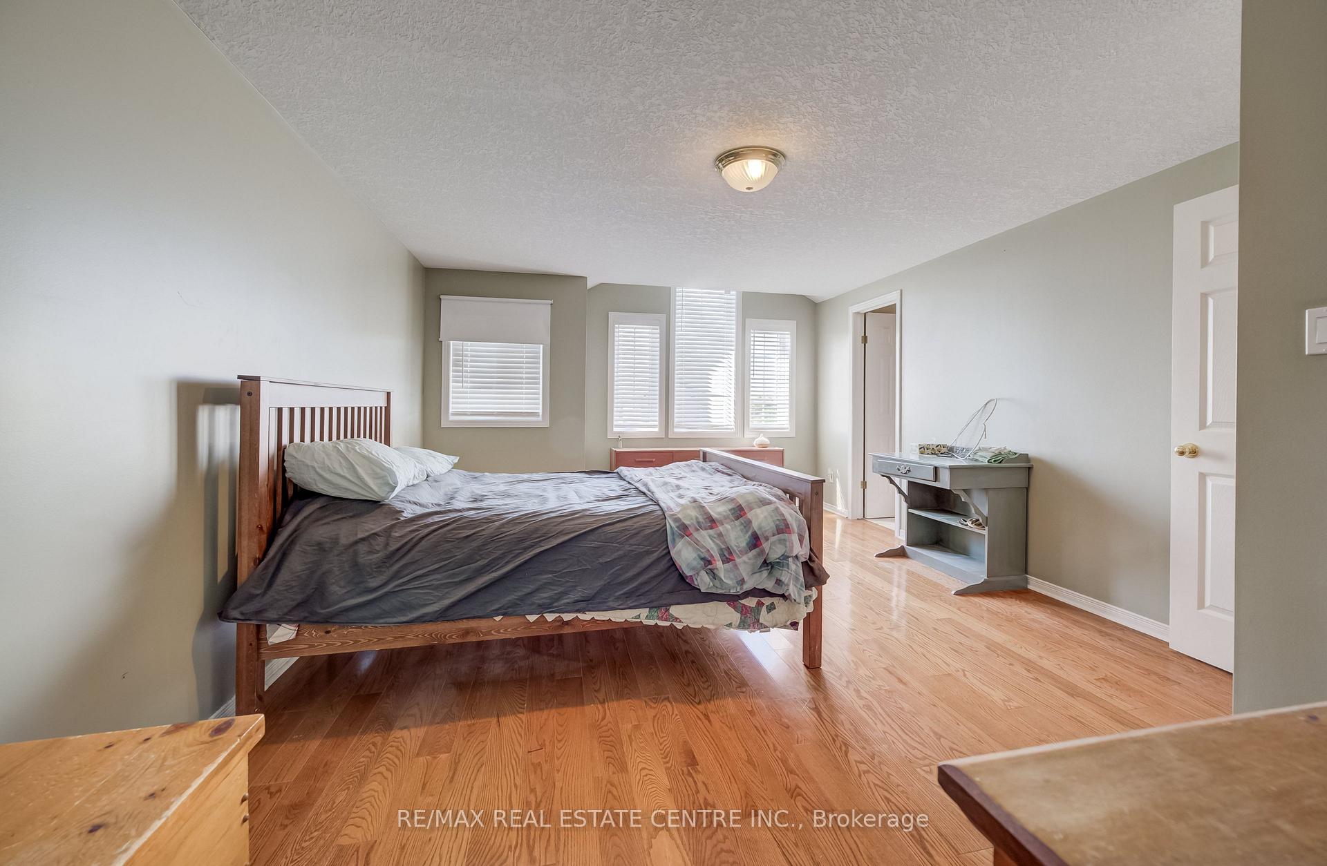 Photo 20 of 295 Gatehouse Drive, Cambridge, Little's Corners — HOMEH
