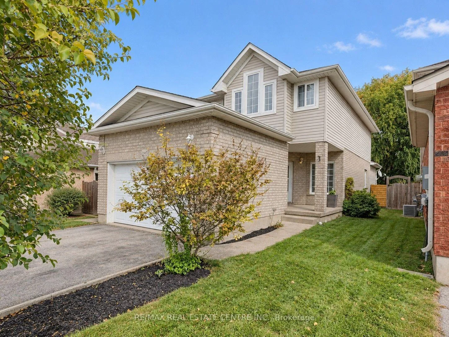 Photo of 295 Gatehouse Drive