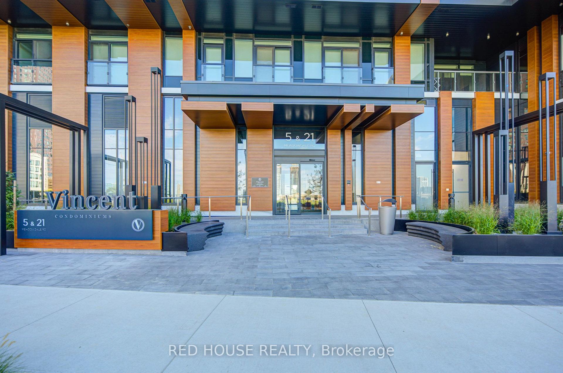 Photo 4 of Unit 2002, 5 Meadowdale Road, Vaughan, Vaughan Corporate Centre — HOMEH