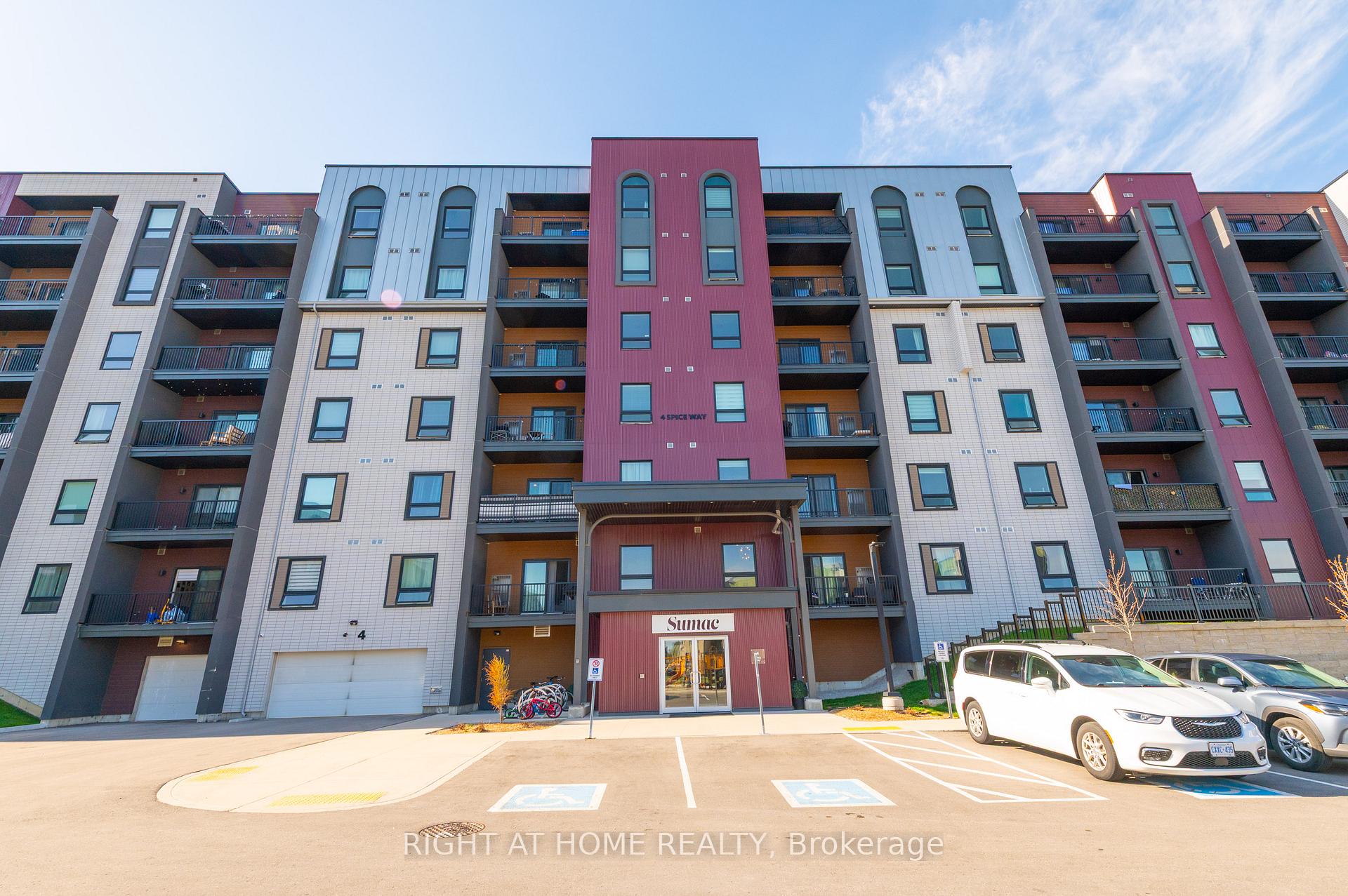 Photo 2 of Unit 507, 4 Spice Way, Barrie, Rural Barrie Southeast — HOMEH