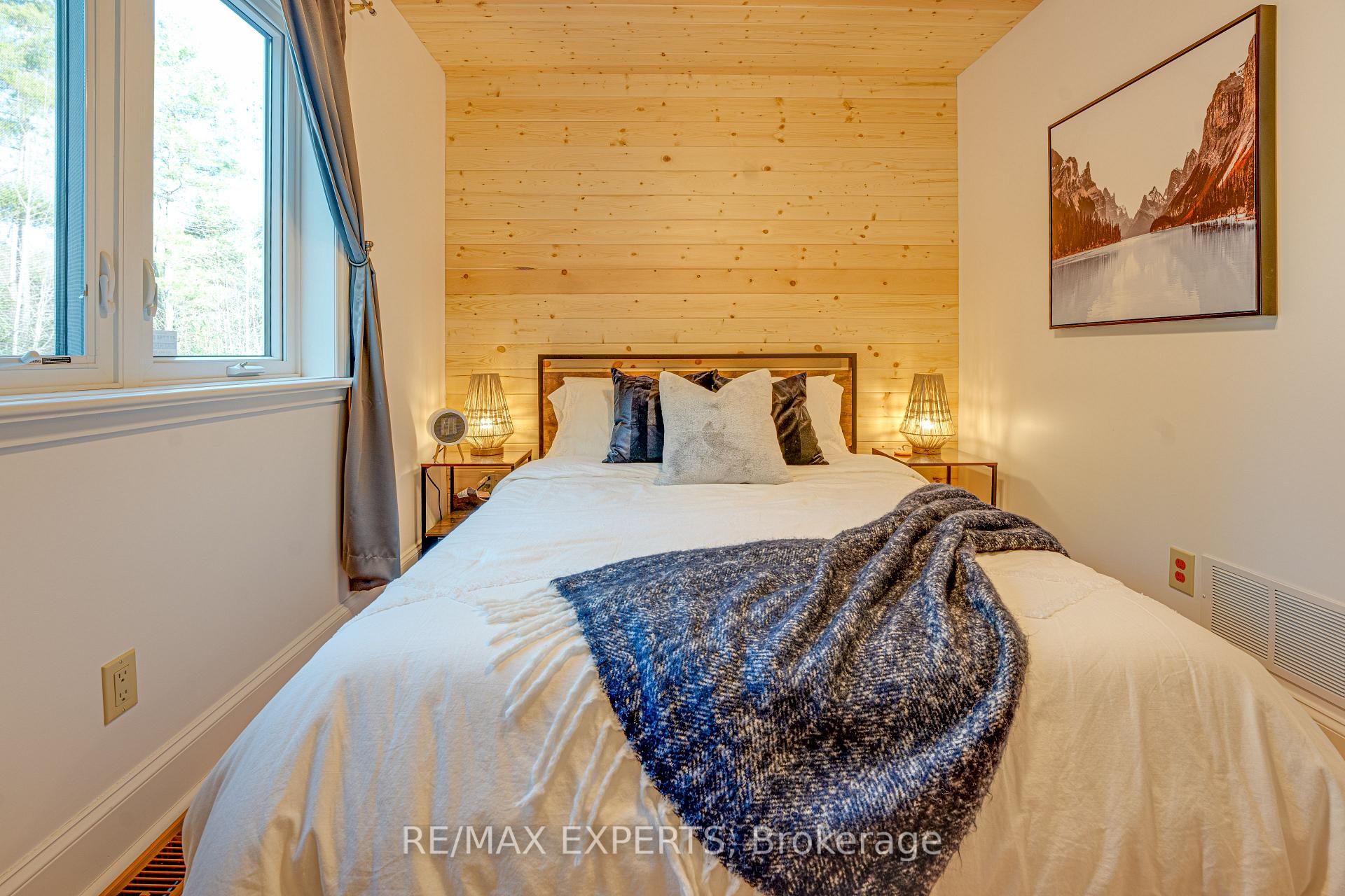 Photo 18 of 1216 Miriam Drive, Bracebridge, Oakley — HOMEH