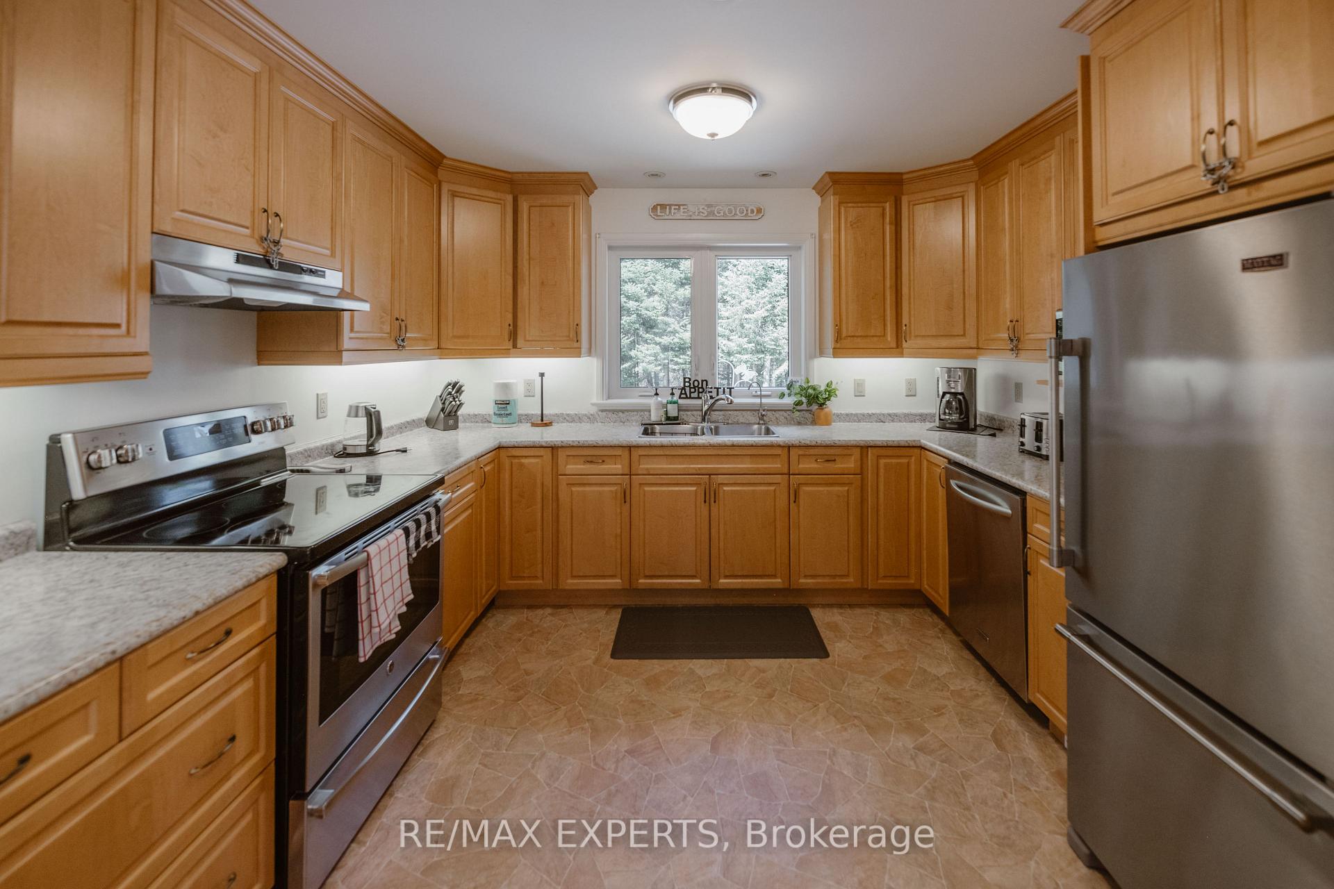 Photo 28 of 1216 Miriam Drive, Bracebridge, Oakley — HOMEH