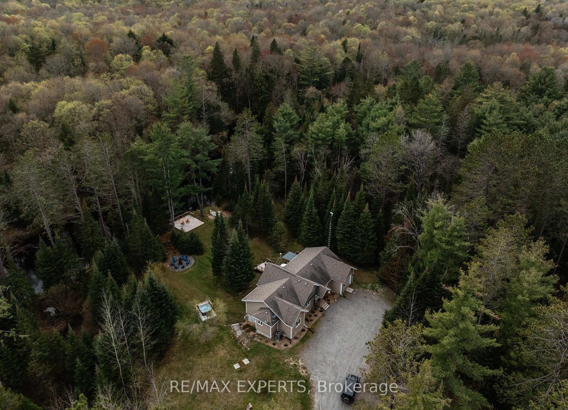 Photo 44 of 1216 Miriam Drive, Bracebridge, Oakley — HOMEH