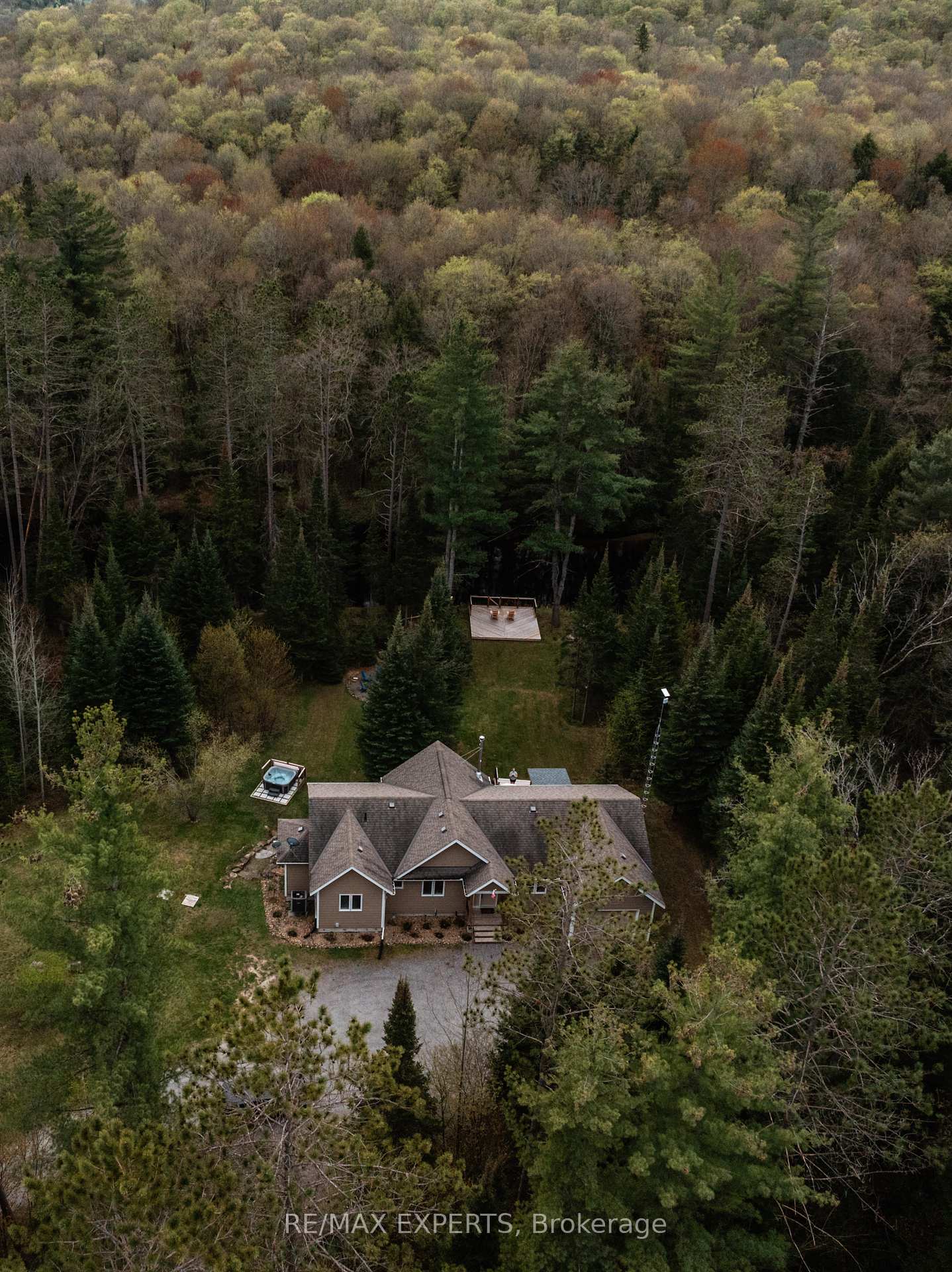 Photo 46 of 1216 Miriam Drive, Bracebridge, Oakley — HOMEH