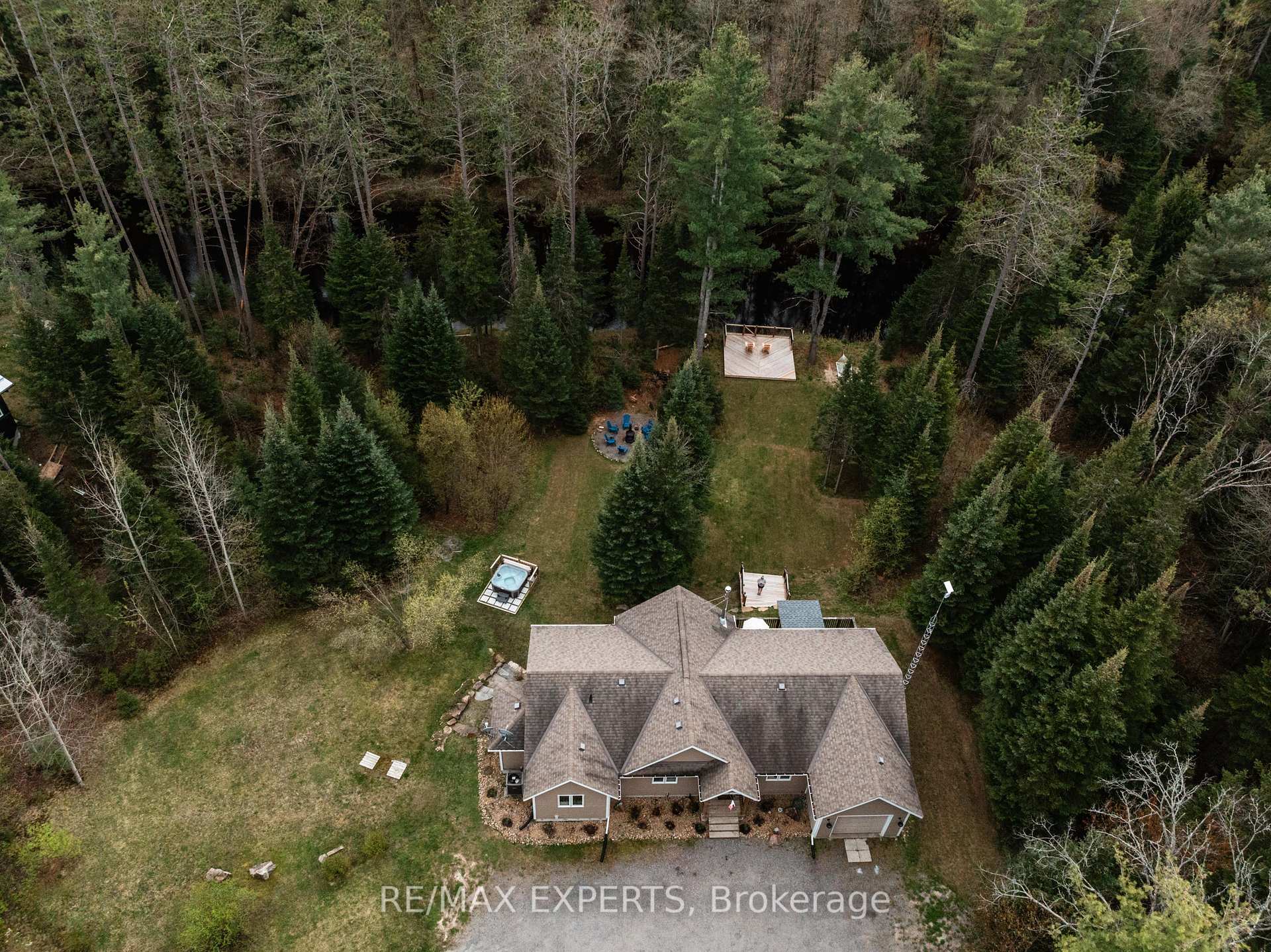 Photo 47 of 1216 Miriam Drive, Bracebridge, Oakley — HOMEH