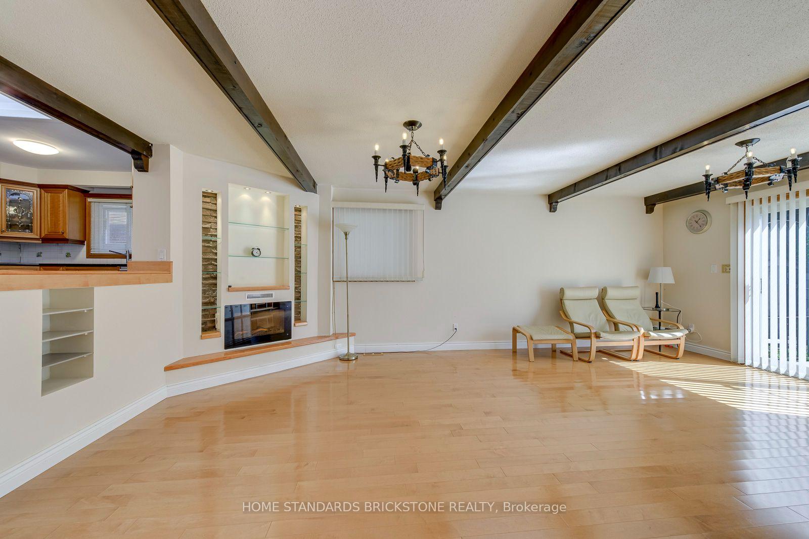 Photo 19 of 181 Clark Avenue, Markham, Thornhill — HOMEH