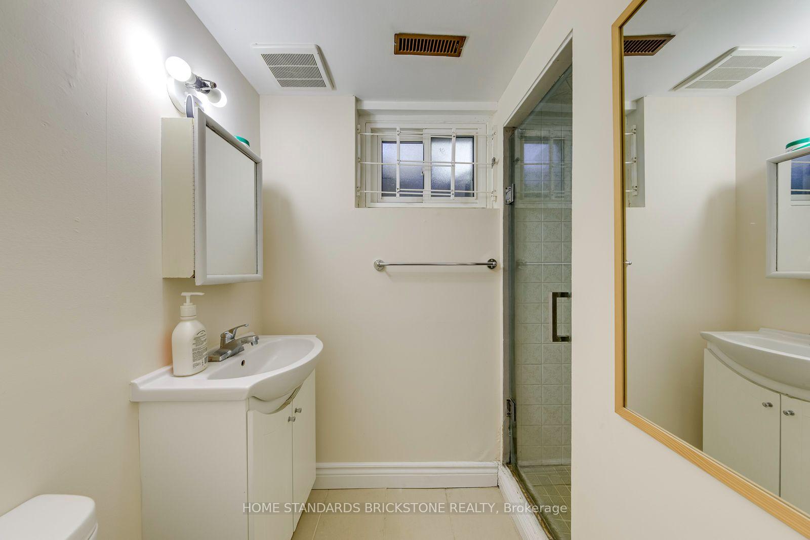 Photo 40 of 181 Clark Avenue, Markham, Thornhill — HOMEH