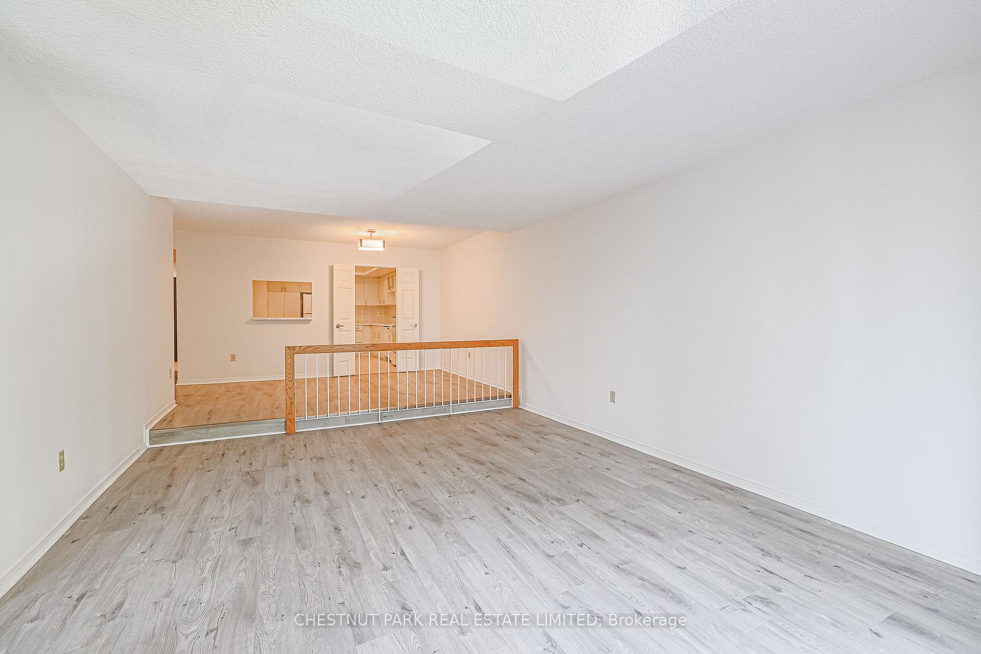 Photo 8 of Unit 305, 131 Beecroft Road, North York, Lansing-Westgate — HOMEH