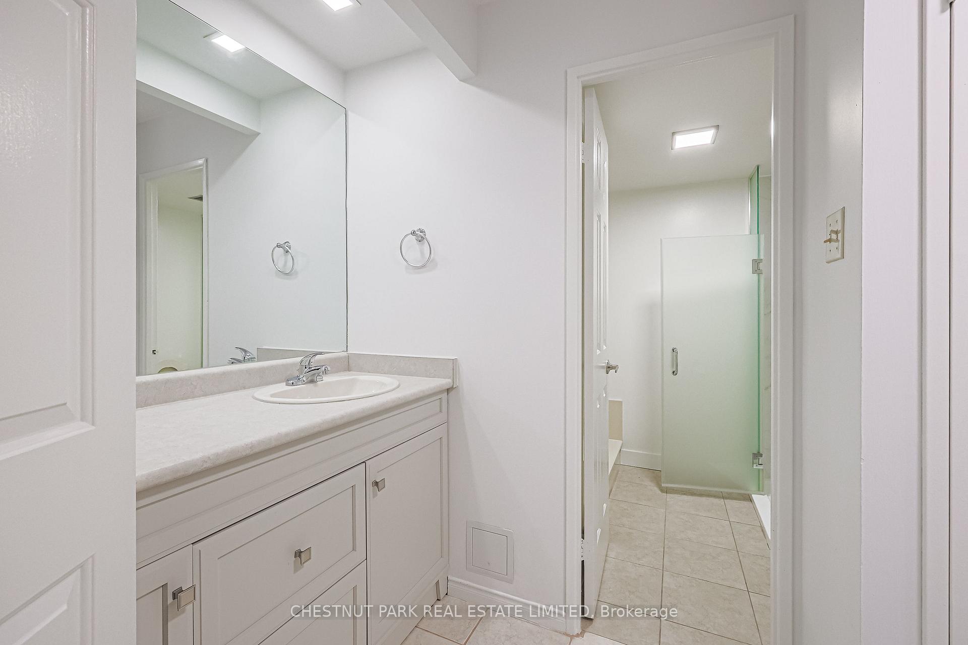 Photo 25 of Unit 305, 131 Beecroft Road, North York, Lansing-Westgate — HOMEH