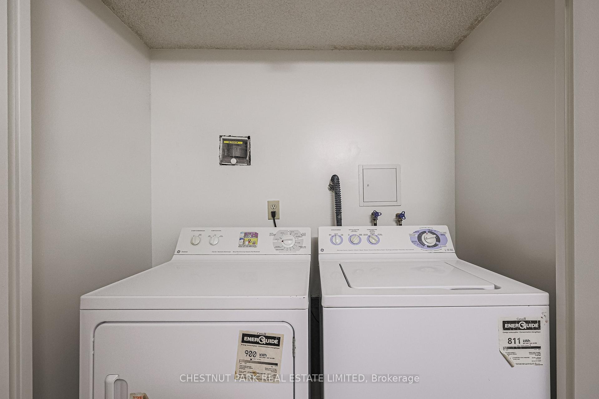 Photo 32 of Unit 305, 131 Beecroft Road, North York, Lansing-Westgate — HOMEH
