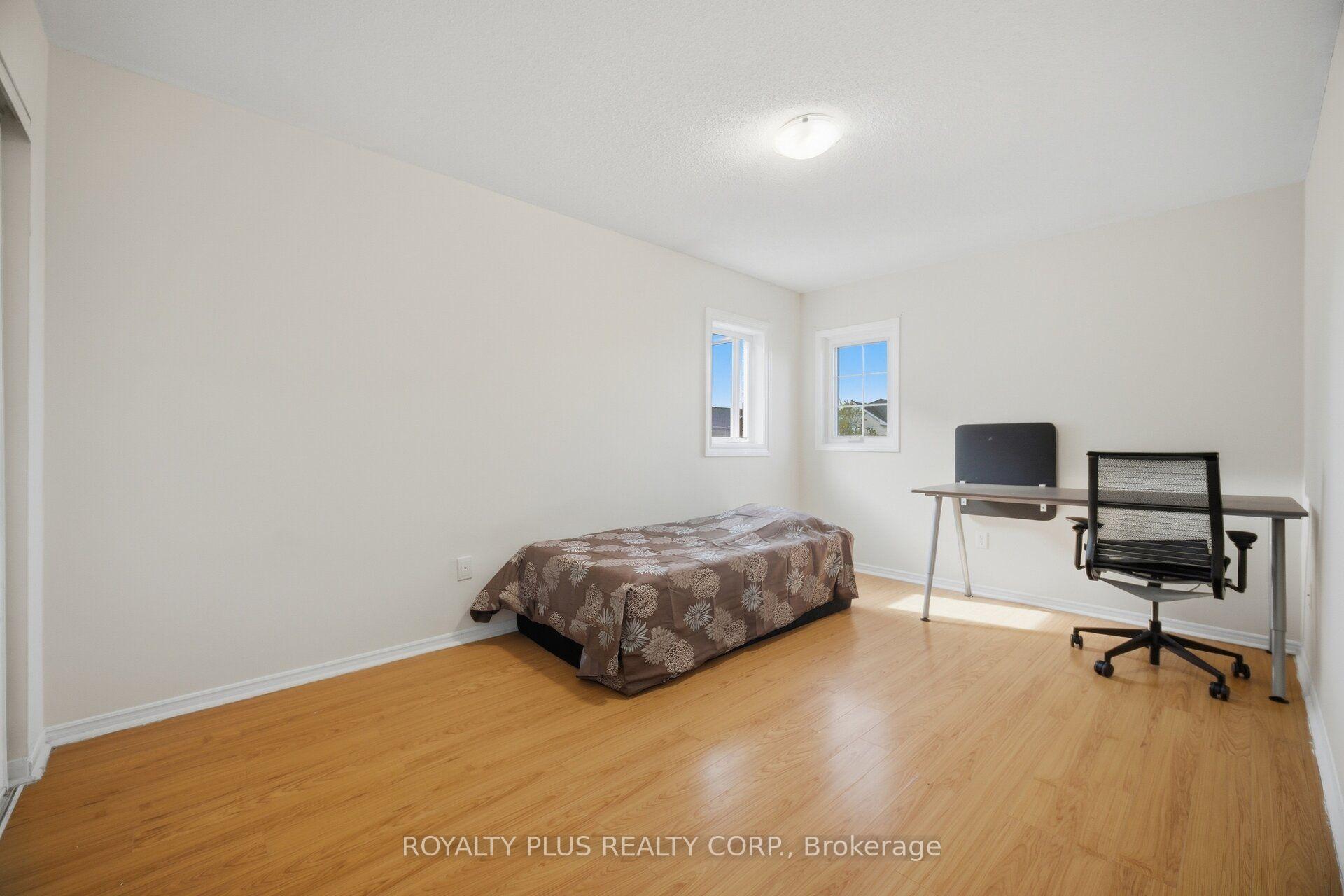Photo 25 of 77 Arthurs Crescent, Brampton, Fletcher's West — HOMEH