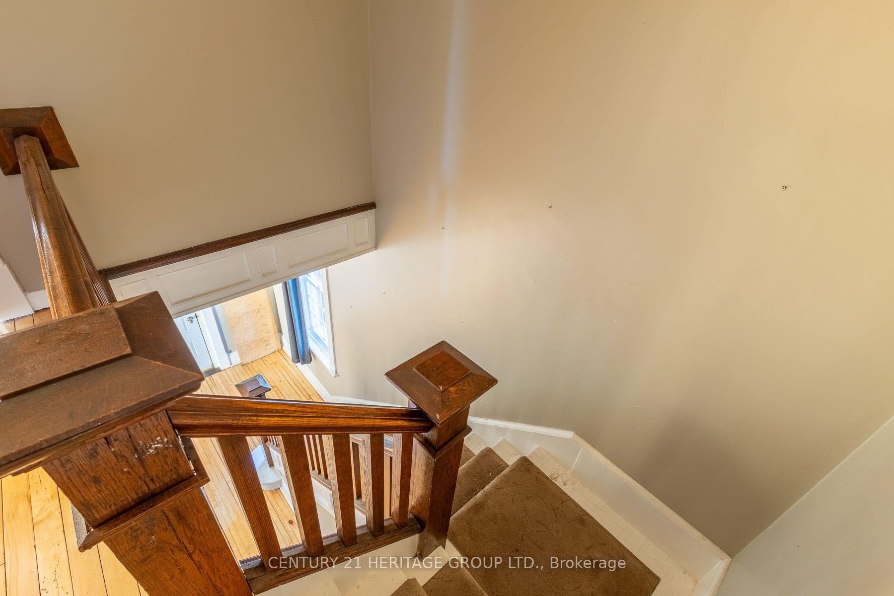 Photo 17 of 120 Welland Street, Pembroke, Pembroke — HOMEH