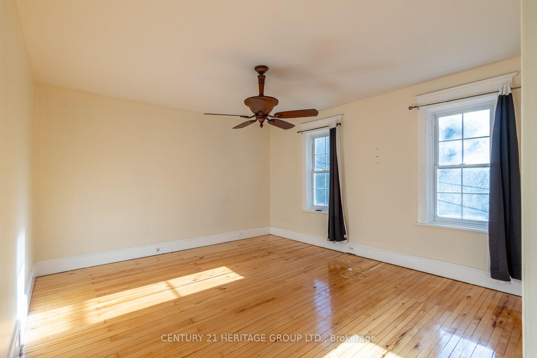 Photo 18 of 120 Welland Street, Pembroke, Pembroke — HOMEH