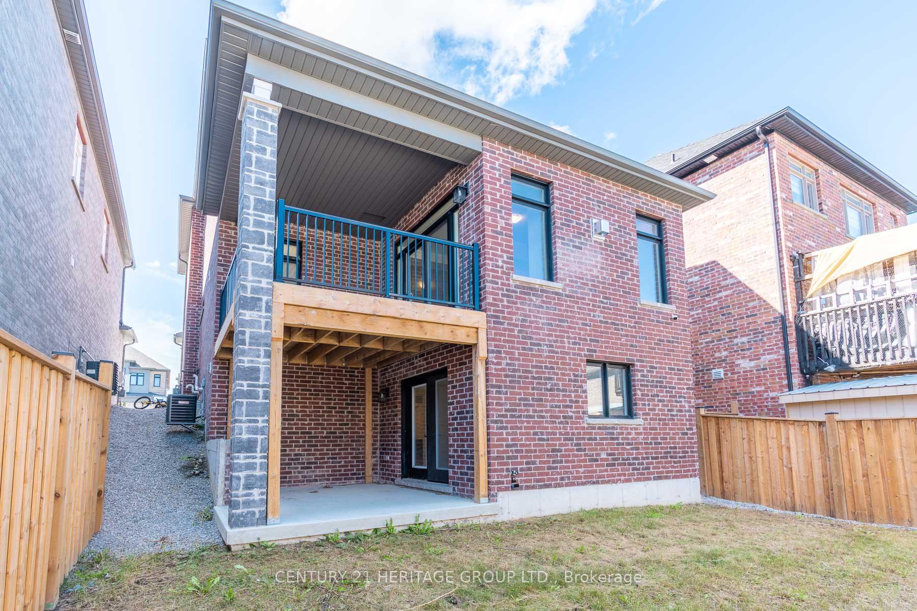 Photo 40 of 172 Franklin Trail, Barrie, Rural Barrie Southwest — HOMEH