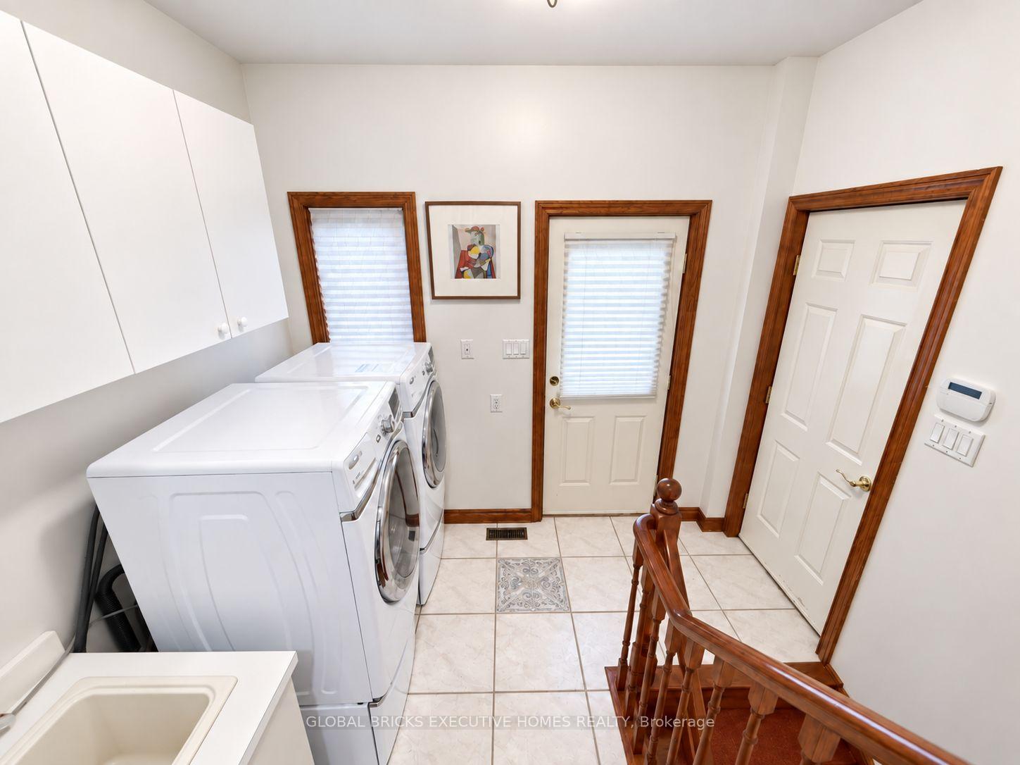 Photo 15 of 375 Princess Avenue, North York, Willowdale East — HOMEH