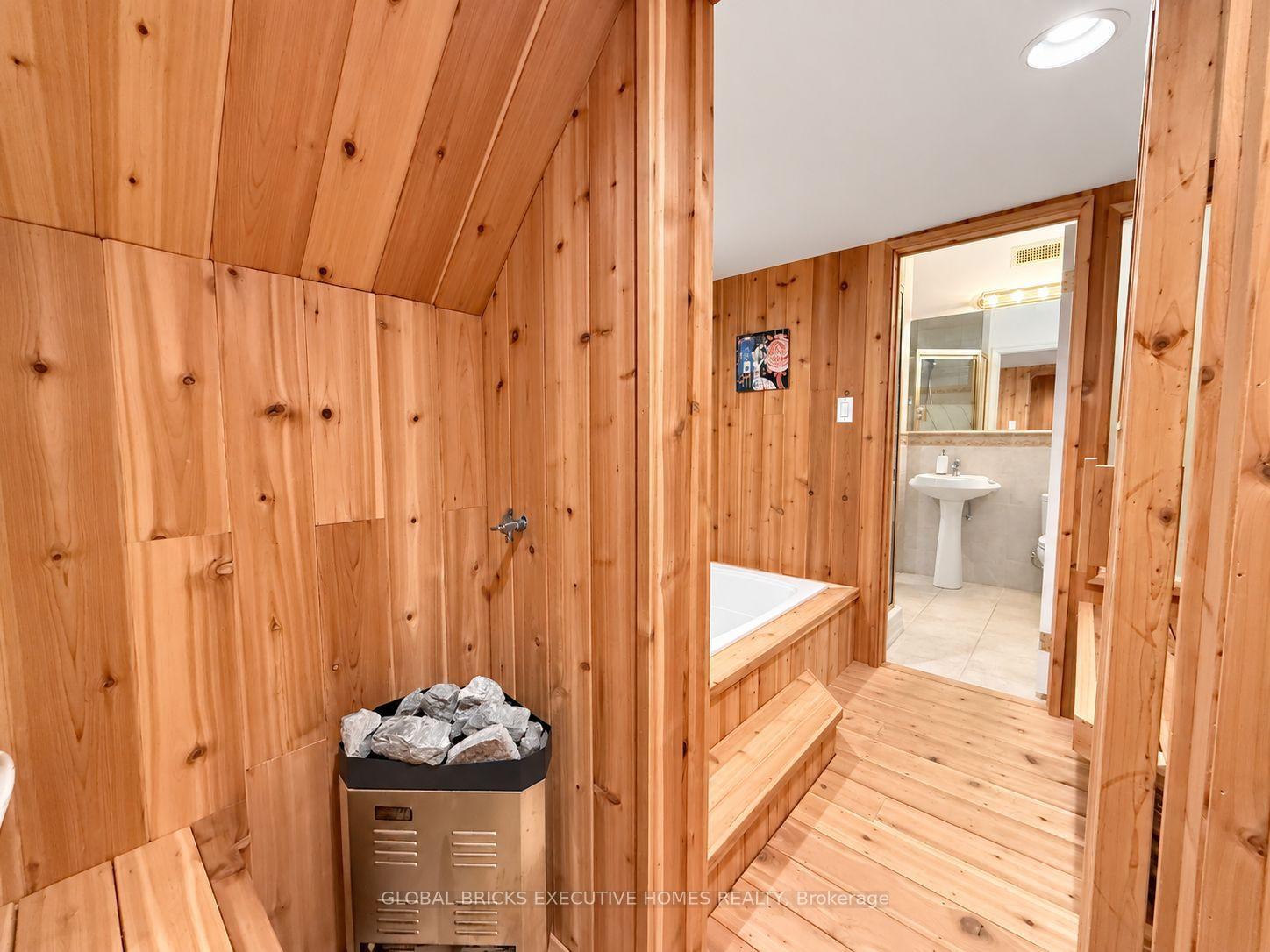 Photo 38 of 375 Princess Avenue, North York, Willowdale East — HOMEH