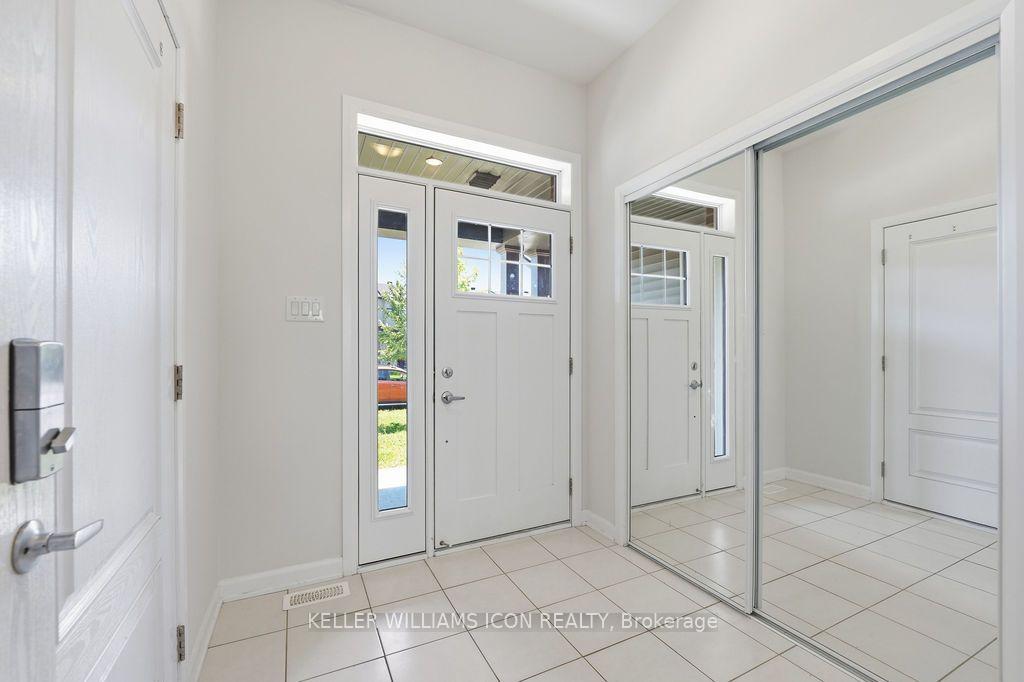 Photo 5 of 301 Drumlish Lane, Ottawa, Barrhaven - Half Moon Bay — HOMEH