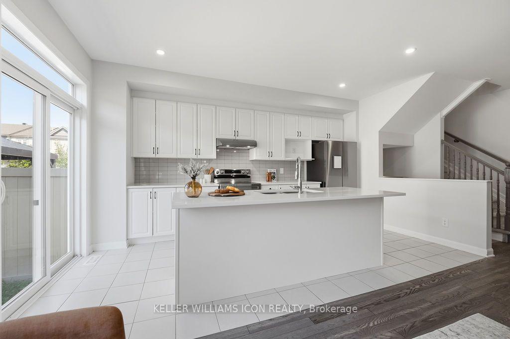Photo 22 of 301 Drumlish Lane, Ottawa, Barrhaven - Half Moon Bay — HOMEH
