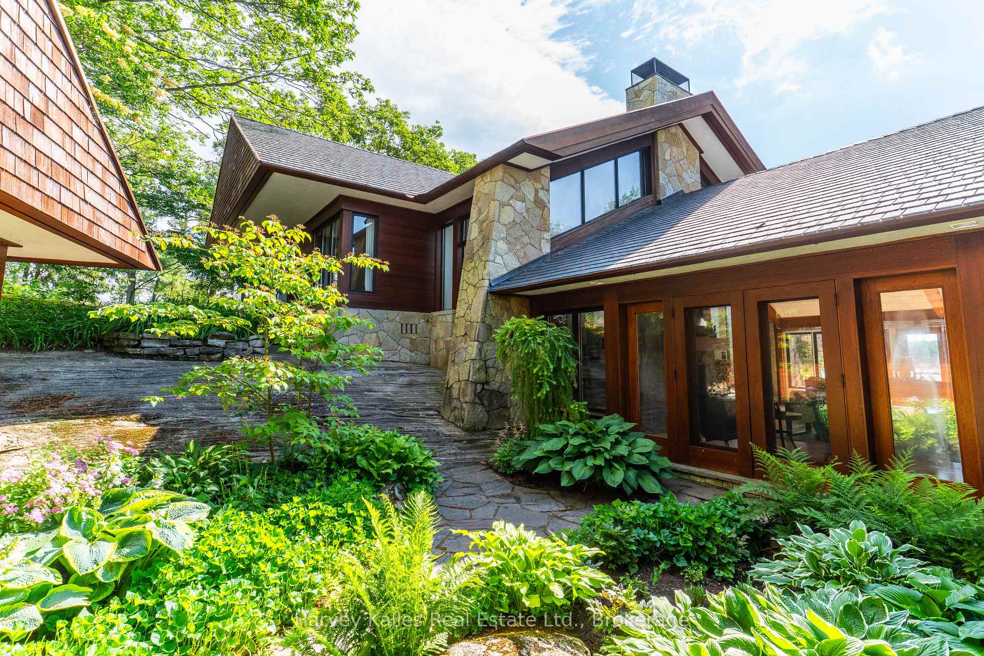 Photo 29 of Unit 3, 1220 Parker's Point Road, Gravenhurst, Muskoka (S) — HOMEH