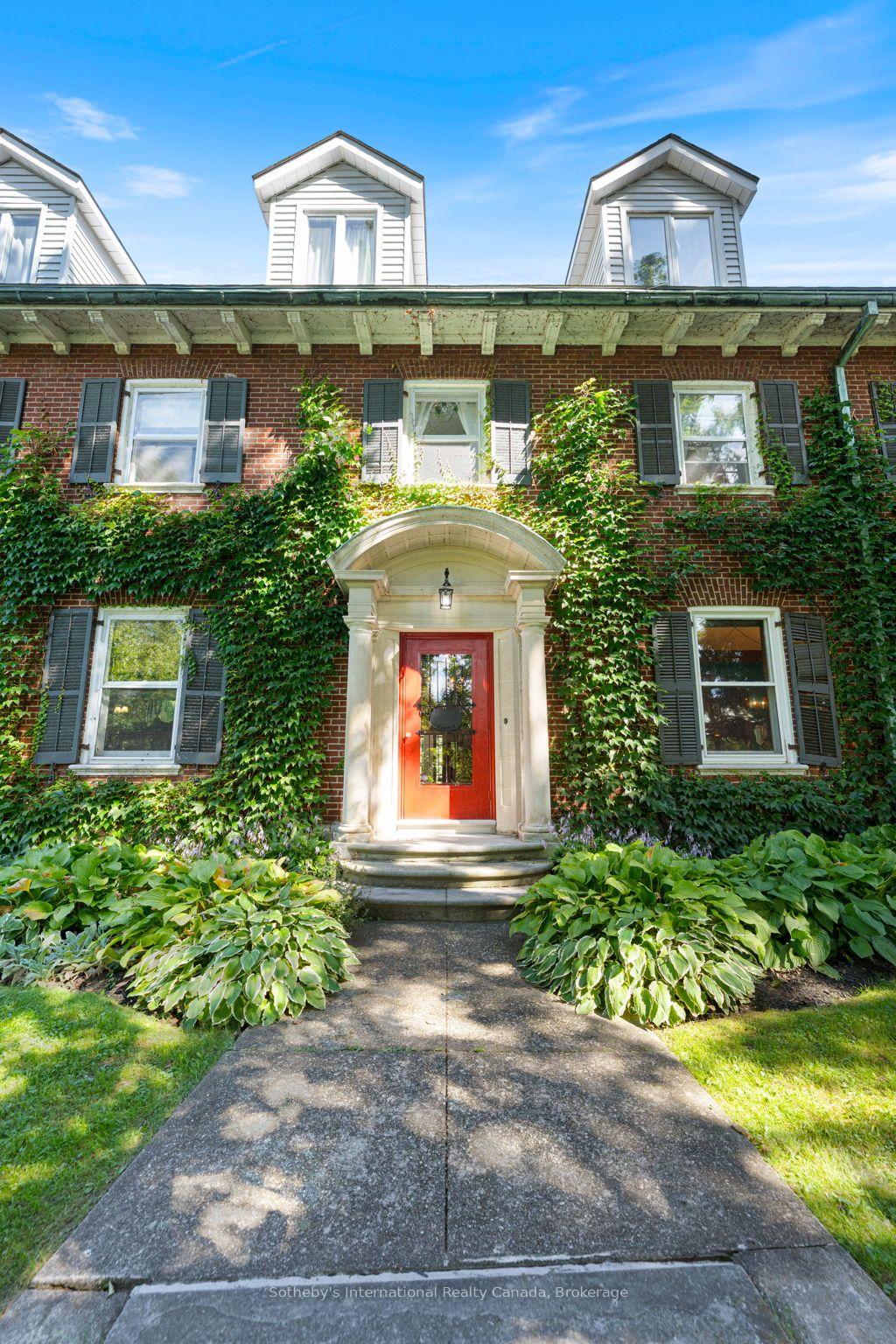 Photo 2 of 150 Prospect Street, Norfolk, Port Dover — HOMEH