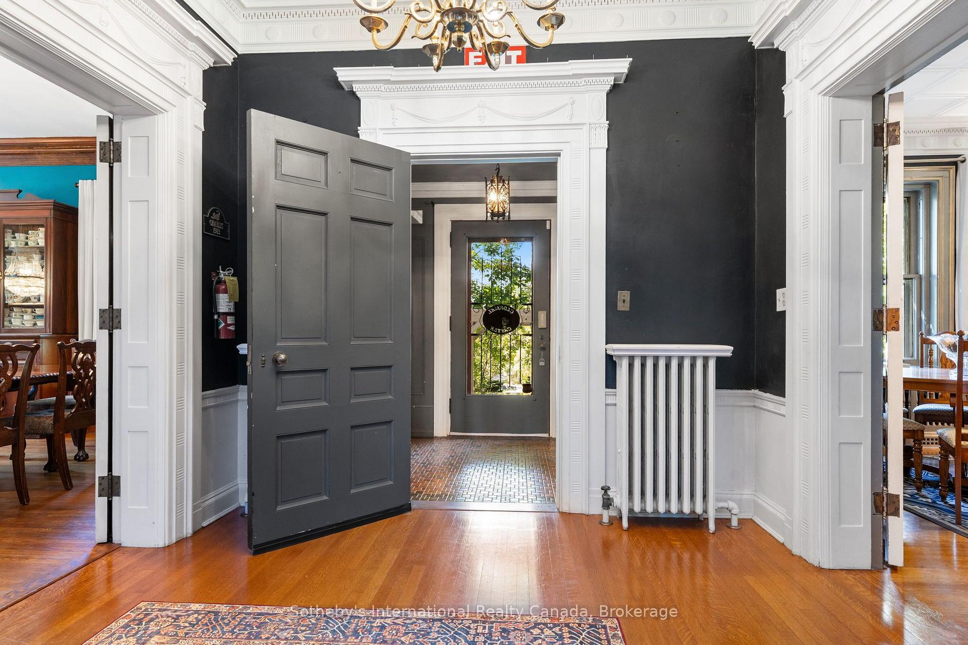 Photo 4 of 150 Prospect Street, Norfolk, Port Dover — HOMEH
