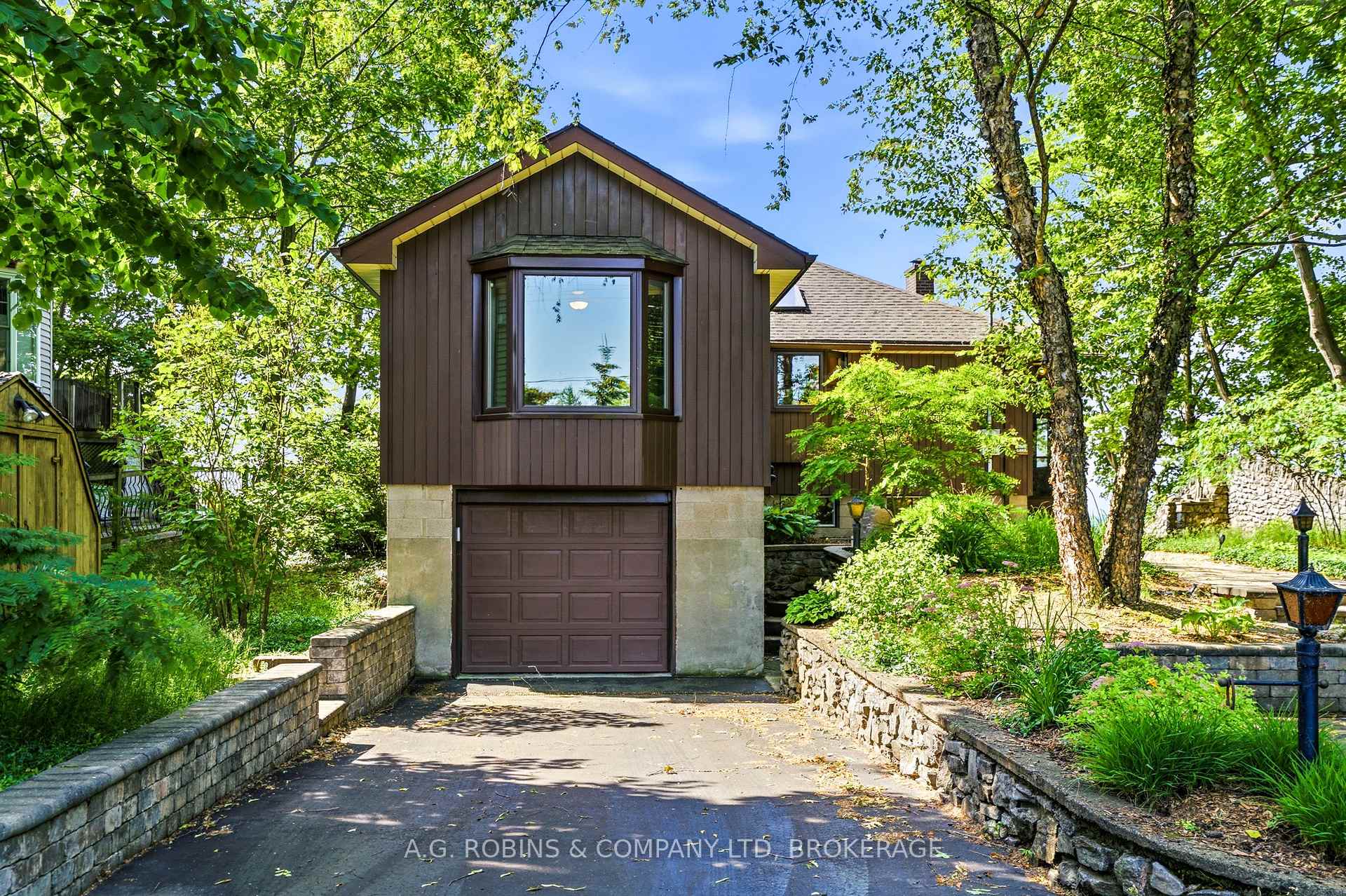 Photo 6 of 10599 Lakeshore Road, Wainfleet, Lakeshore — HOMEH