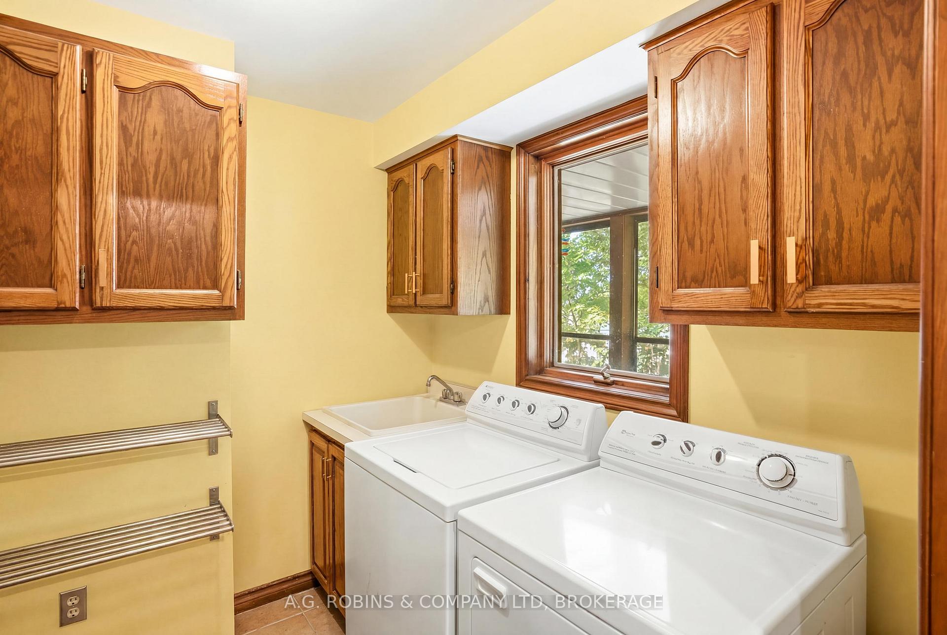 Photo 27 of 10599 Lakeshore Road, Wainfleet, Lakeshore — HOMEH