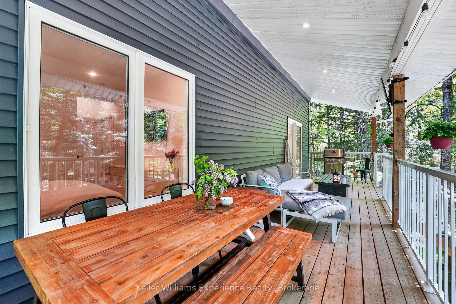 Photo 29 of 1077 Holiday Park Drive, Bracebridge, Macaulay — HOMEH