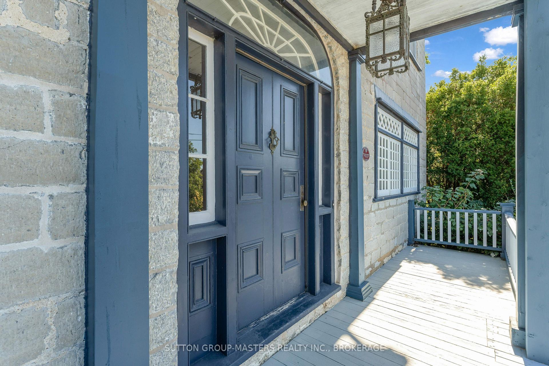 Photo 3 of 202 Main Street, Kingston, Kingston East (Incl CFB Kingston) — HOMEH
