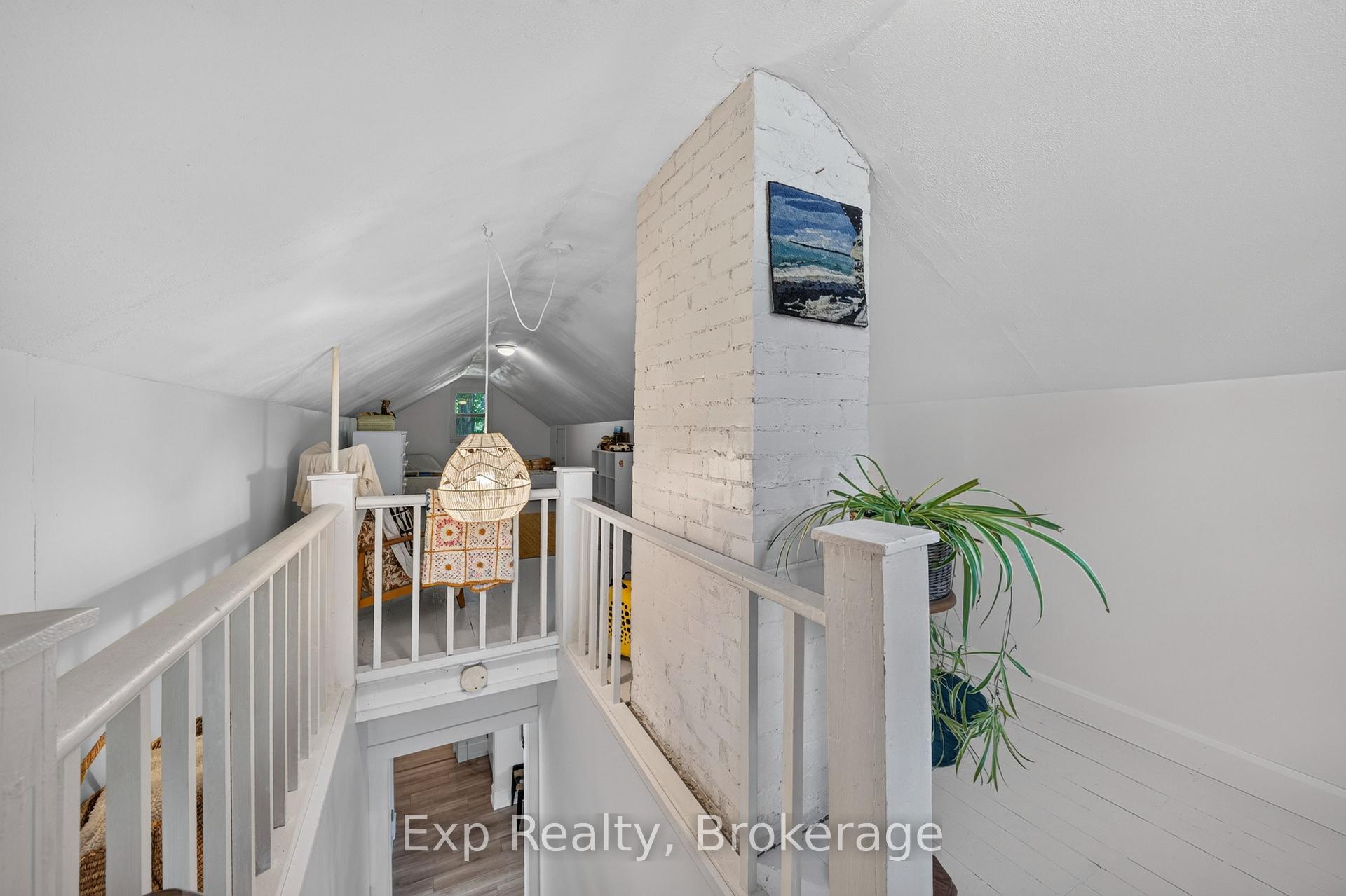 Photo 18 of 22625 Loyalist Parkway, Quinte West, Murray Ward — HOMEH