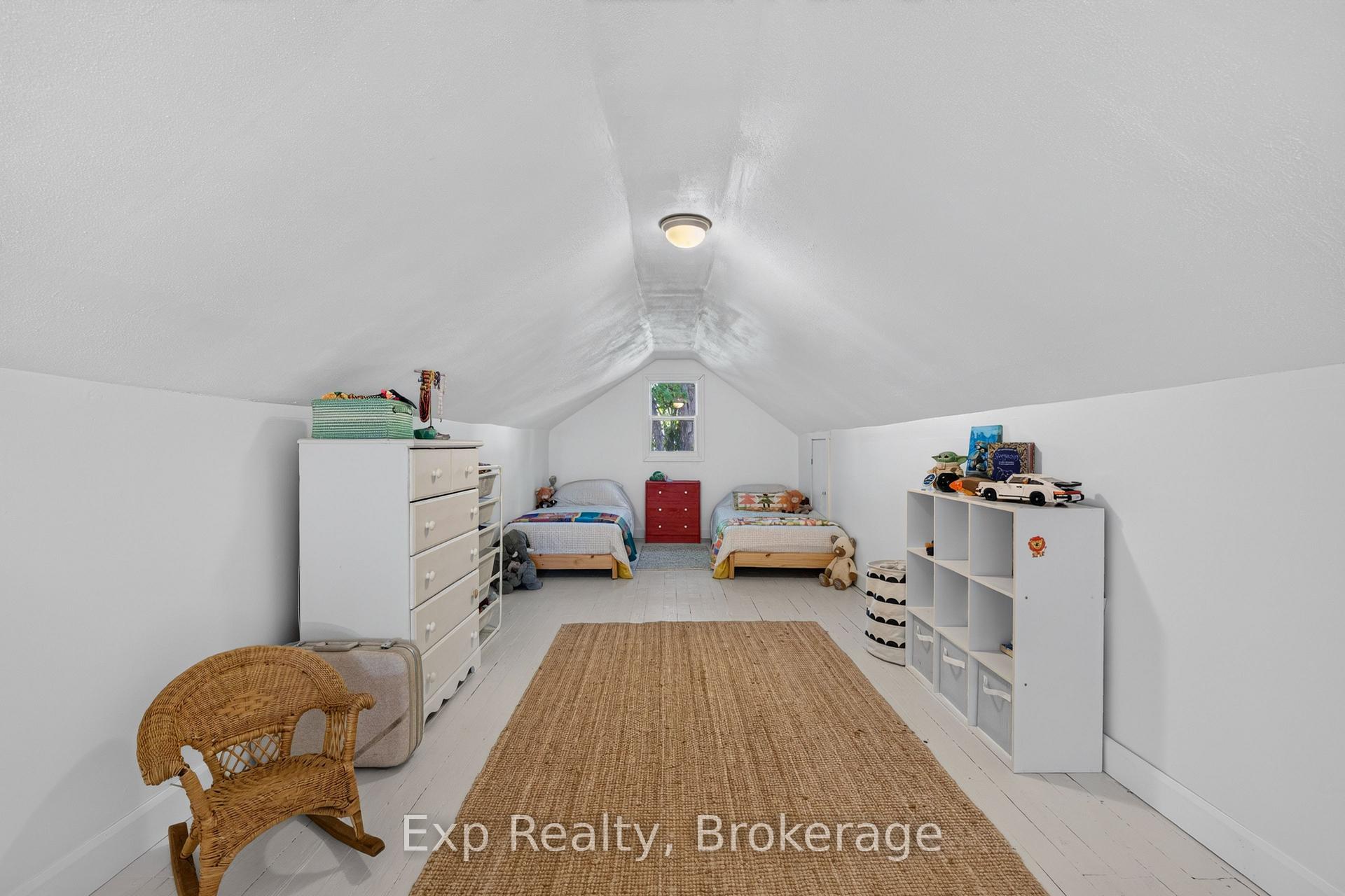 Photo 19 of 22625 Loyalist Parkway, Quinte West, Murray Ward — HOMEH