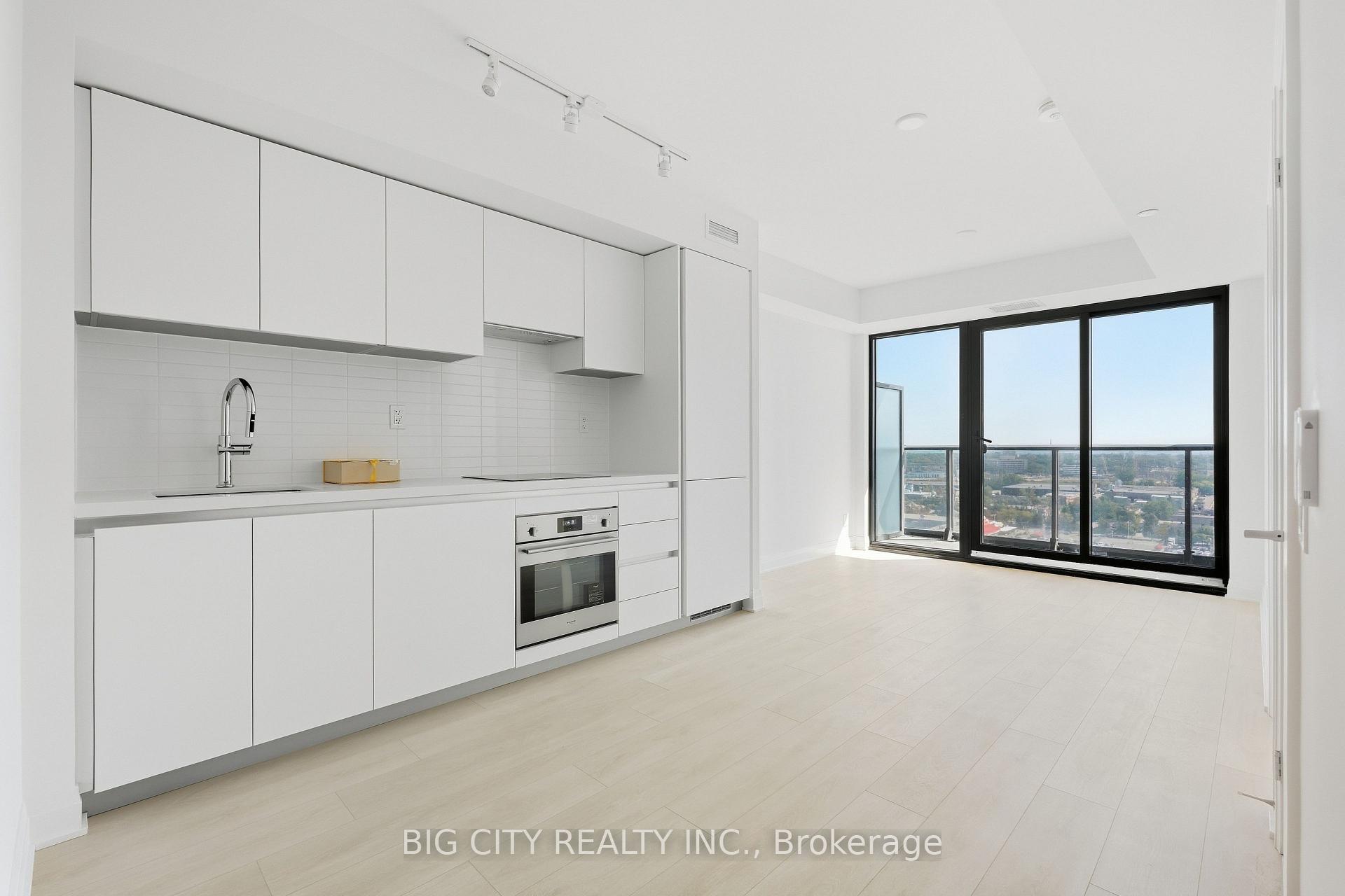 Photo of Unit 1801, 25 Frederick Todd Way