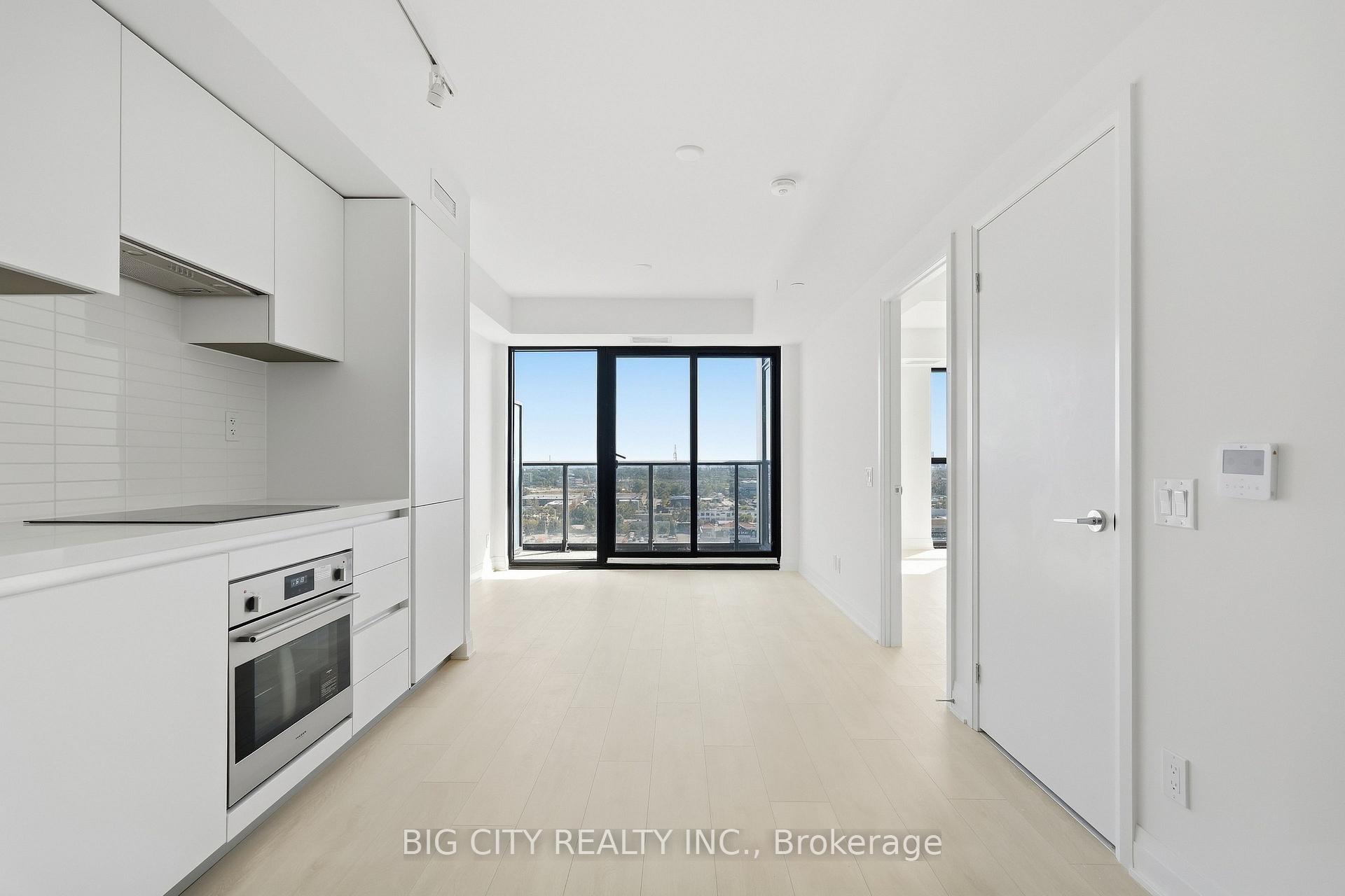 Photo 2 of Unit 1801, 25 Frederick Todd Way, Toronto, Thorncliffe Park — HOMEH