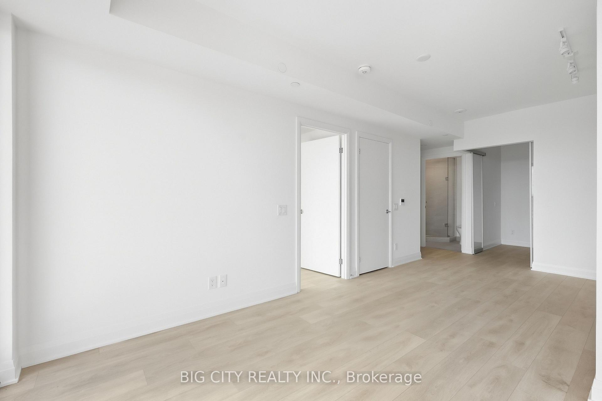 Photo 12 of Unit 1801, 25 Frederick Todd Way, Toronto, Thorncliffe Park — HOMEH